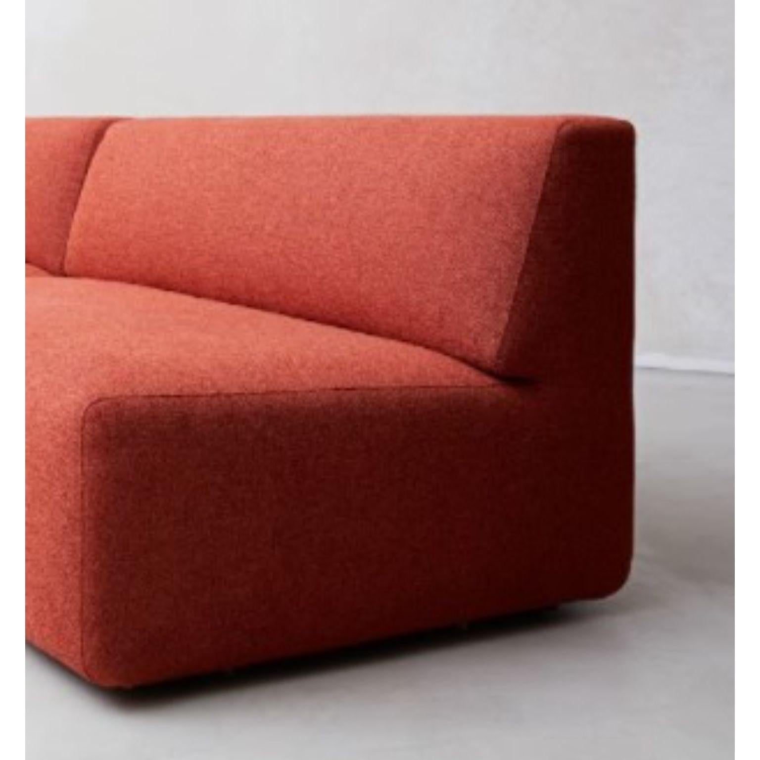 Rote Couch von Marc Dibeh im Zustand „Neu“ im Angebot in Geneve, CH