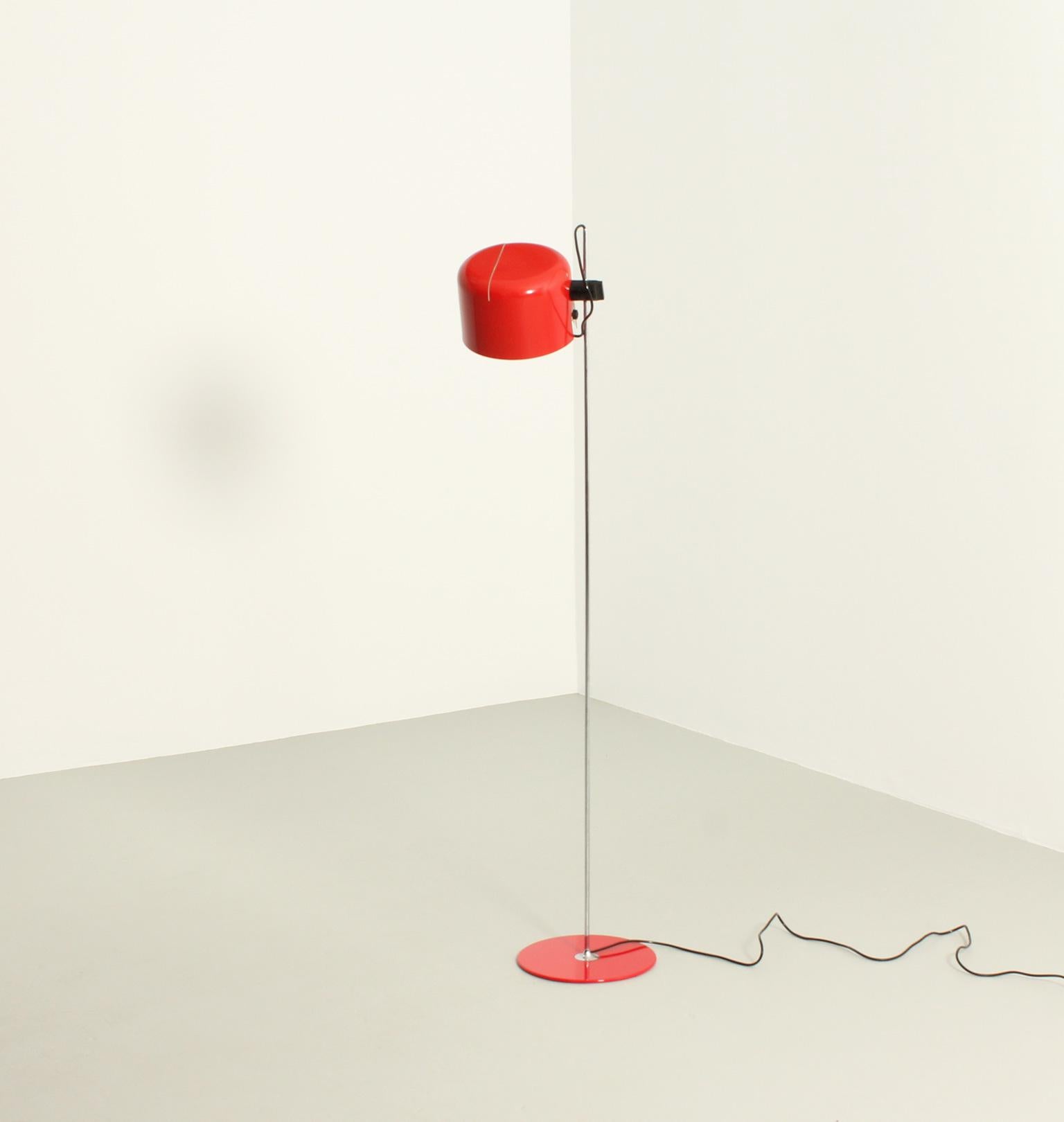 Red Coupé Floor Lamp by Joe Colombo for Oluce In Good Condition In Barcelona, ES