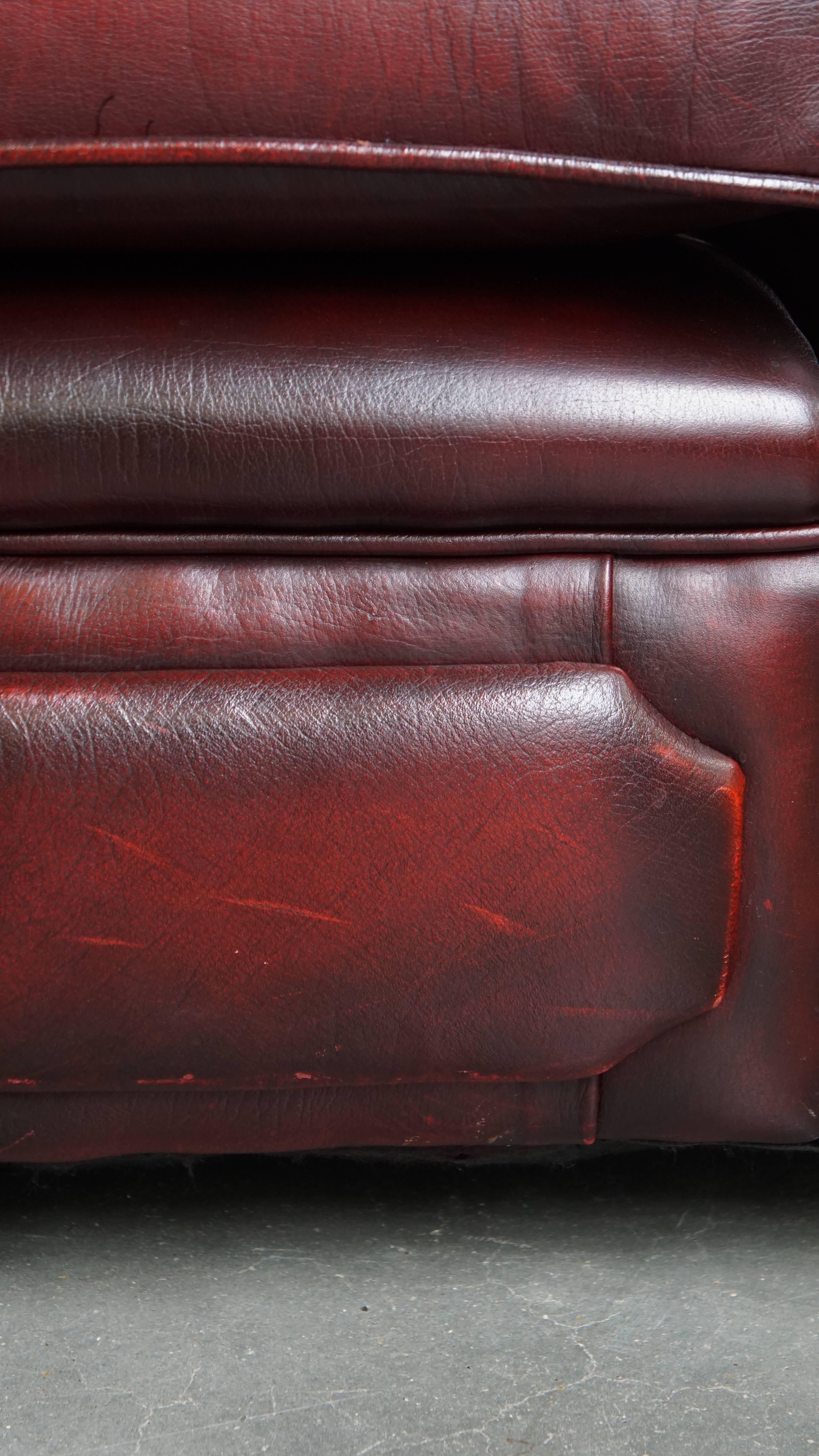 Sedia Club Chesterfield in pelle di vacchetta rossa in stile inglese in vendita 10