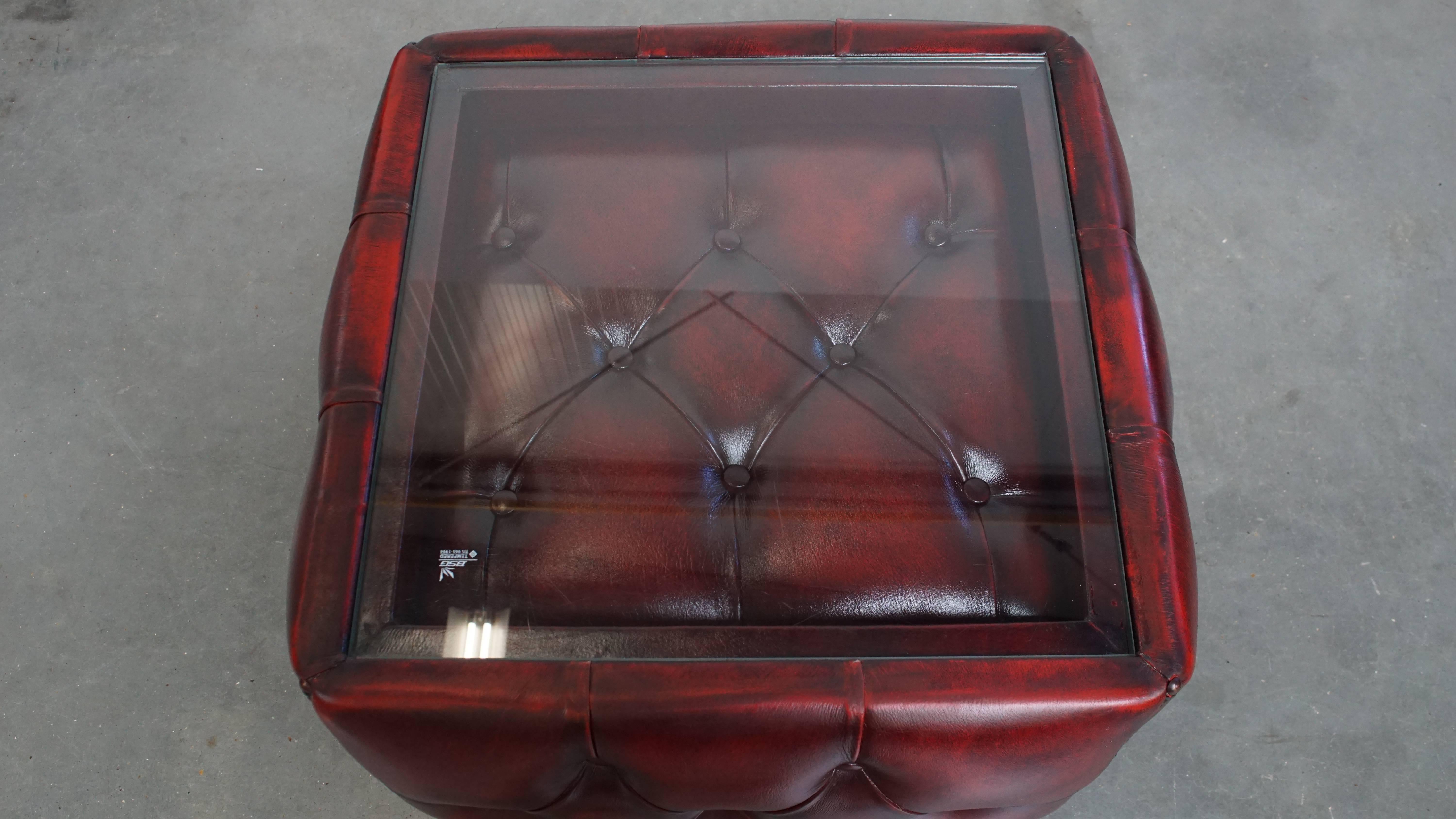 Red Cowhide Leather Chesterfield Side/Coffee Table with Glass Top For Sale 1