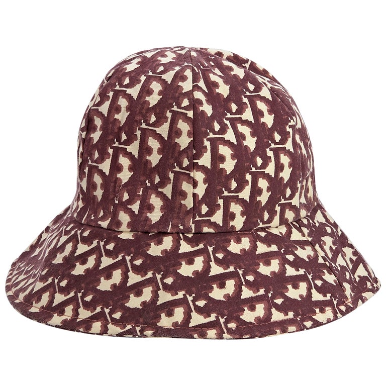 Red and Cream Vintage Christian Dior Bucket Hat at 1stDibs | red dior  bucket hat, dior bucket hat red, red dior hat