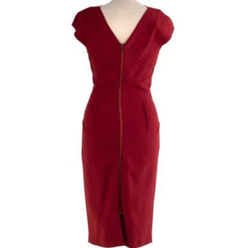 red crepe pencil dress In Good Condition For Sale In London, GB