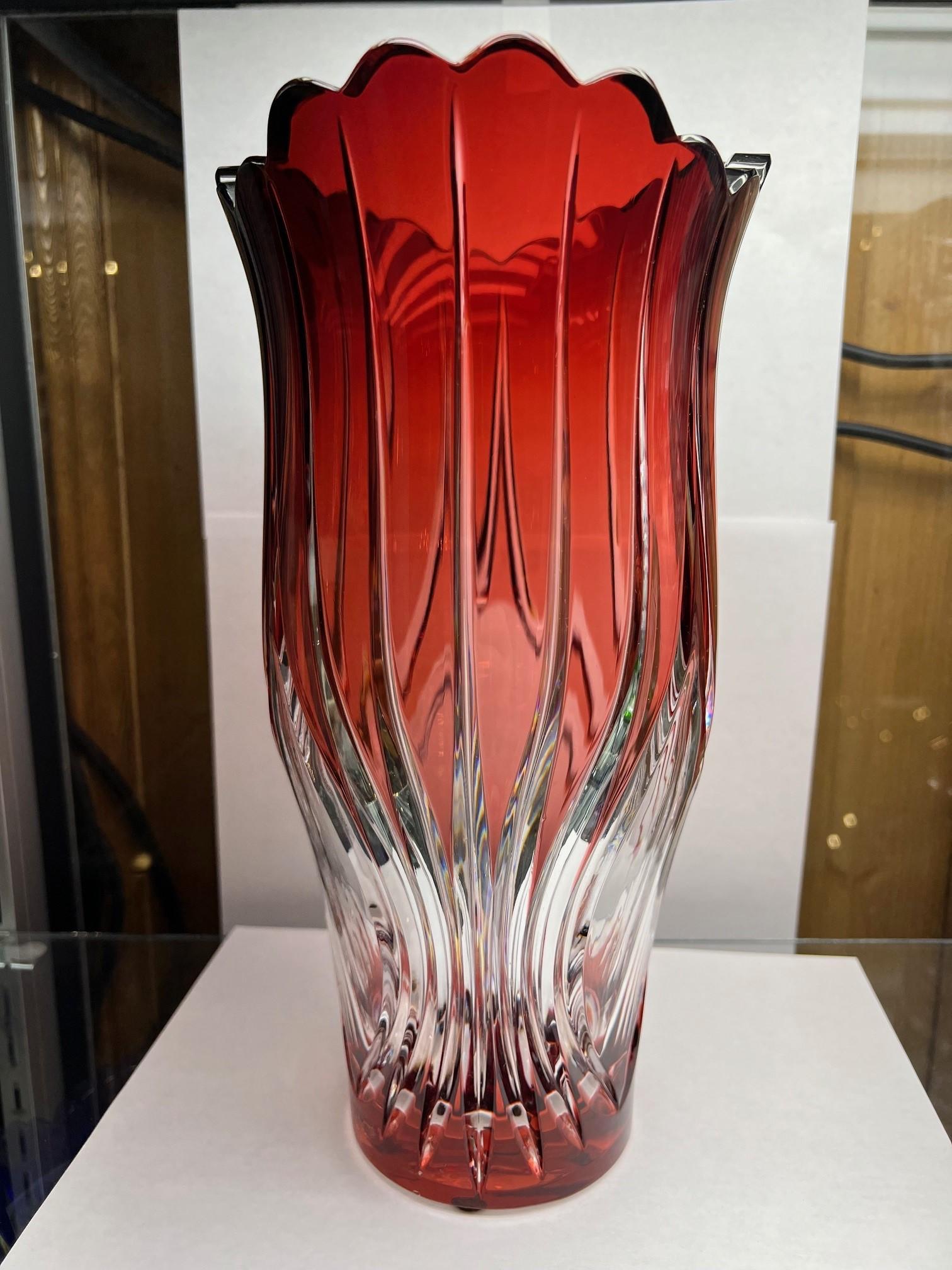 Red Crystal Vase by Caesar Crystal Bohemiae Co. Czech Republic In Good Condition For Sale In Stamford, CT
