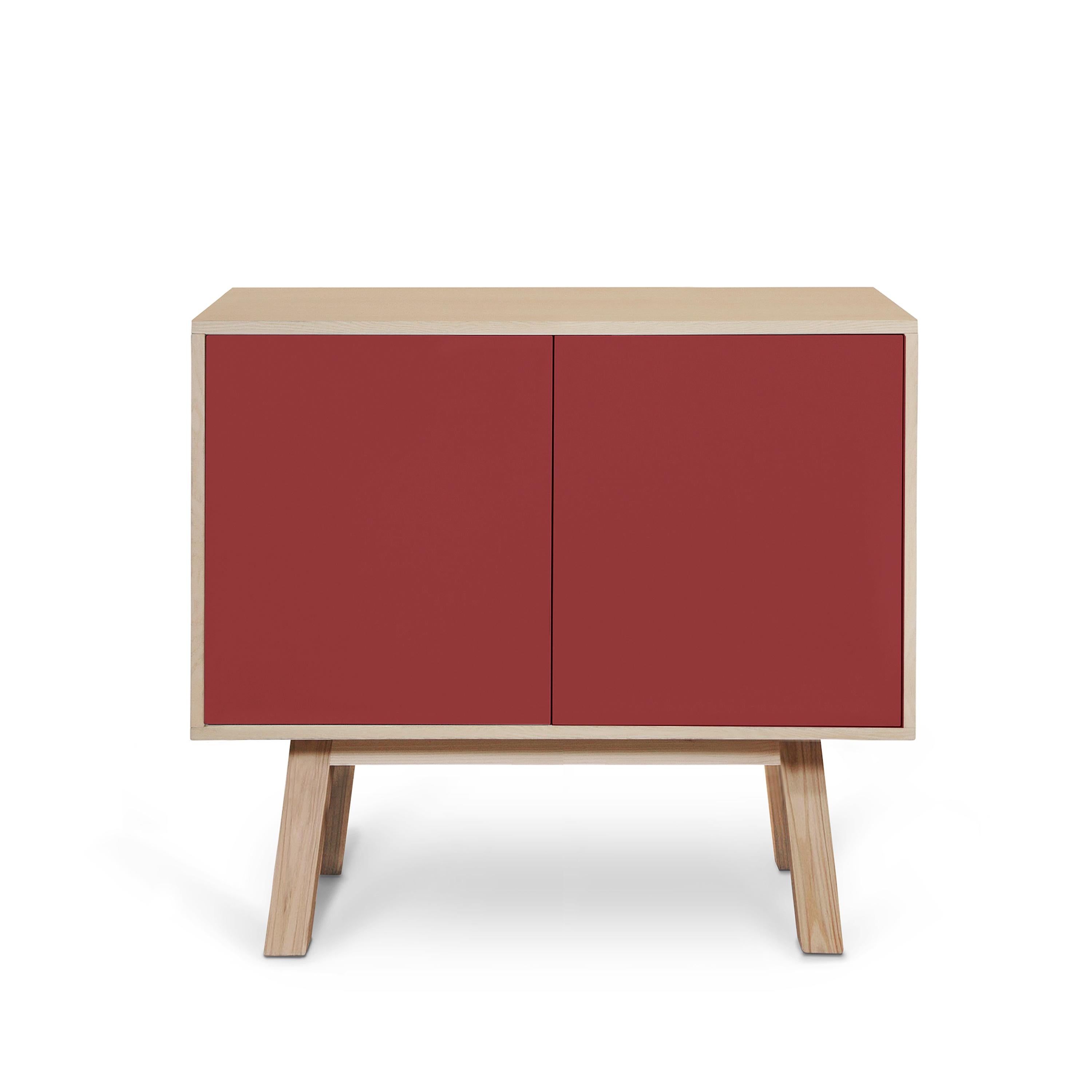 Red customizable handcrafted 2-door wooden cabinet by E. Gizard, Paris For Sale 2