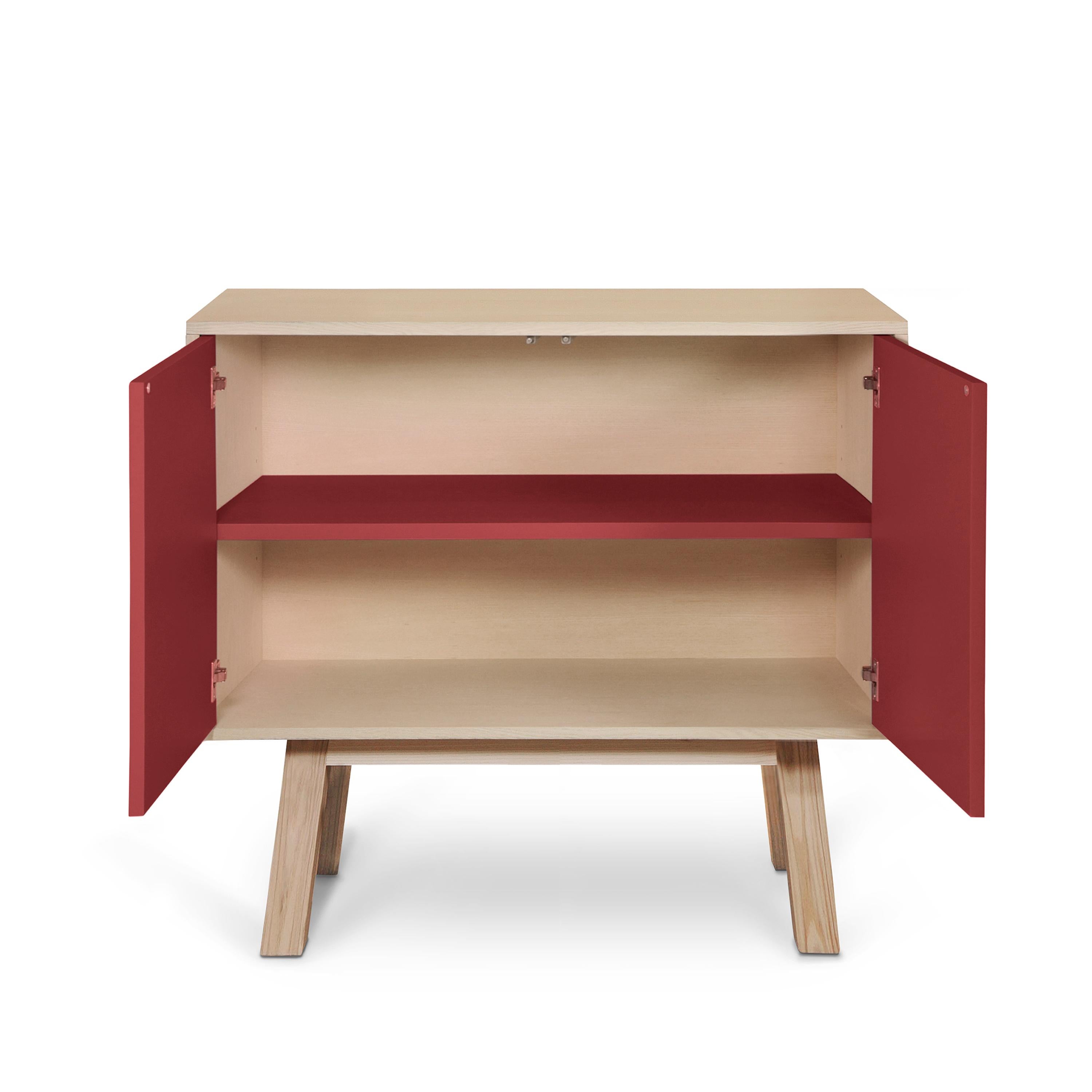 Lacquered Red customizable handcrafted 2-door wooden cabinet by E. Gizard, Paris For Sale