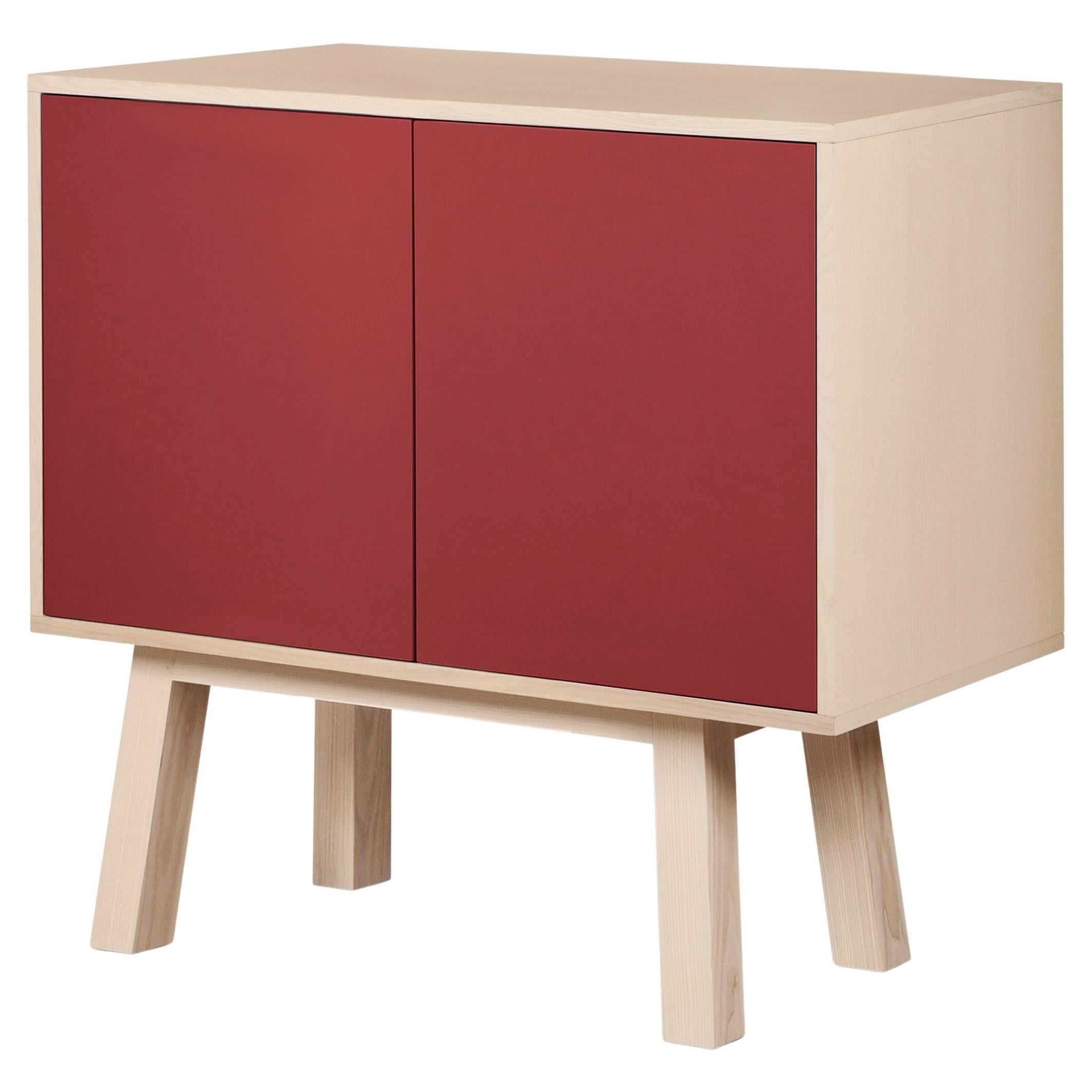 Mueble artesanal rojo de 2 puertas de E. Gizard, París