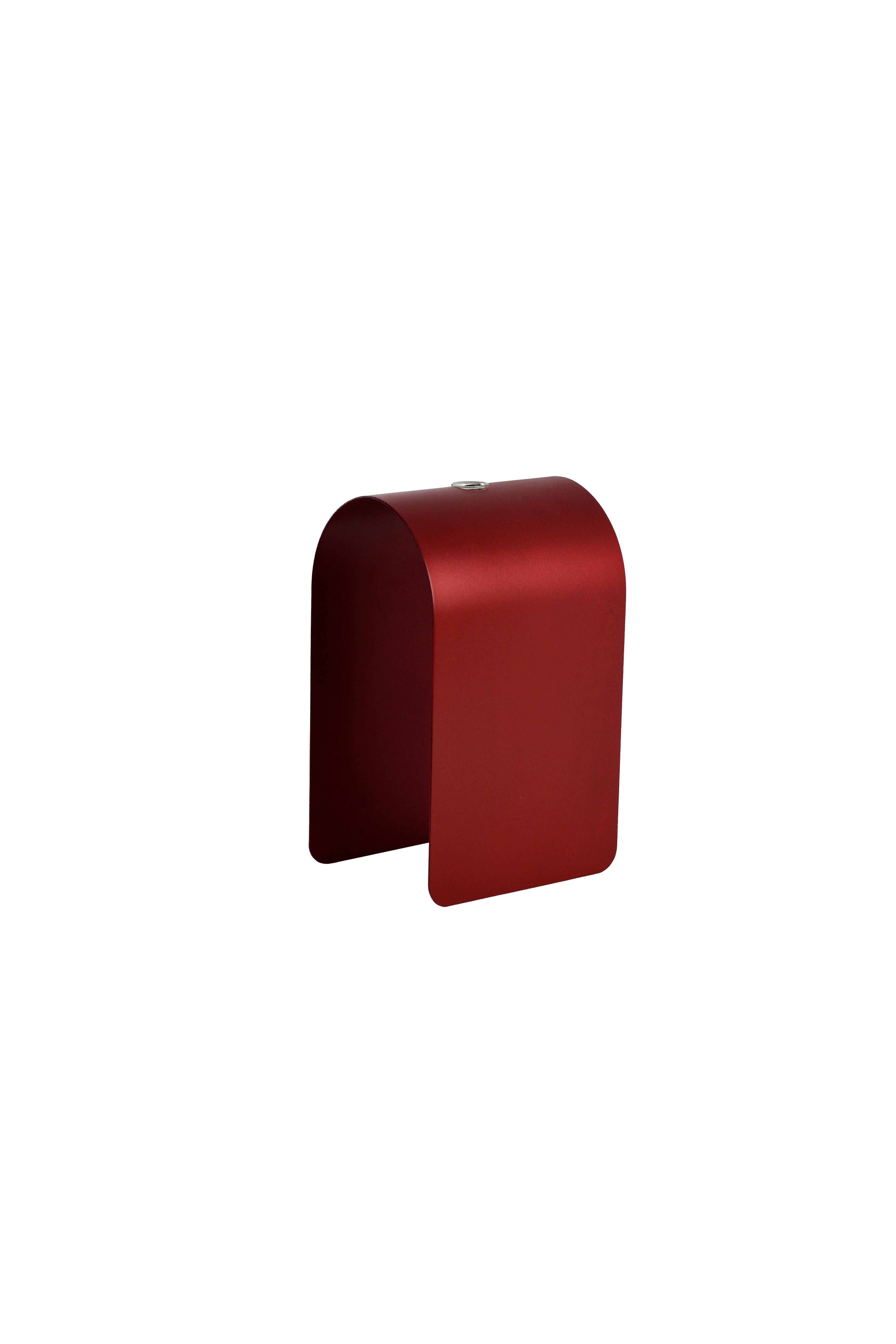 Metallo Vaso Red Dahlia di WM Metal Design in vendita