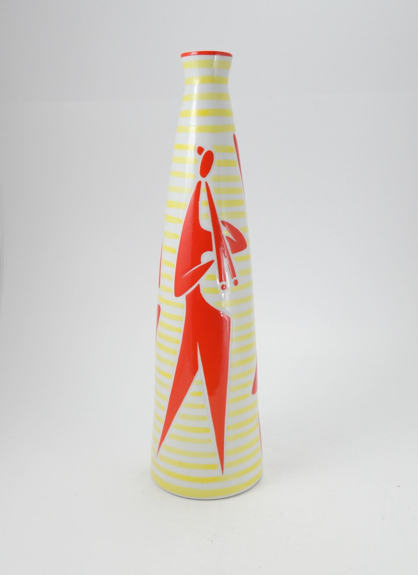 Pop Art red dancer figure porcelain vase by Janos Torok for Zsolnay, 1960s
Torok, one of the best designers for Zsolnay has worked for decades in different style, for the company. This piece truly represents the 1960s movement.