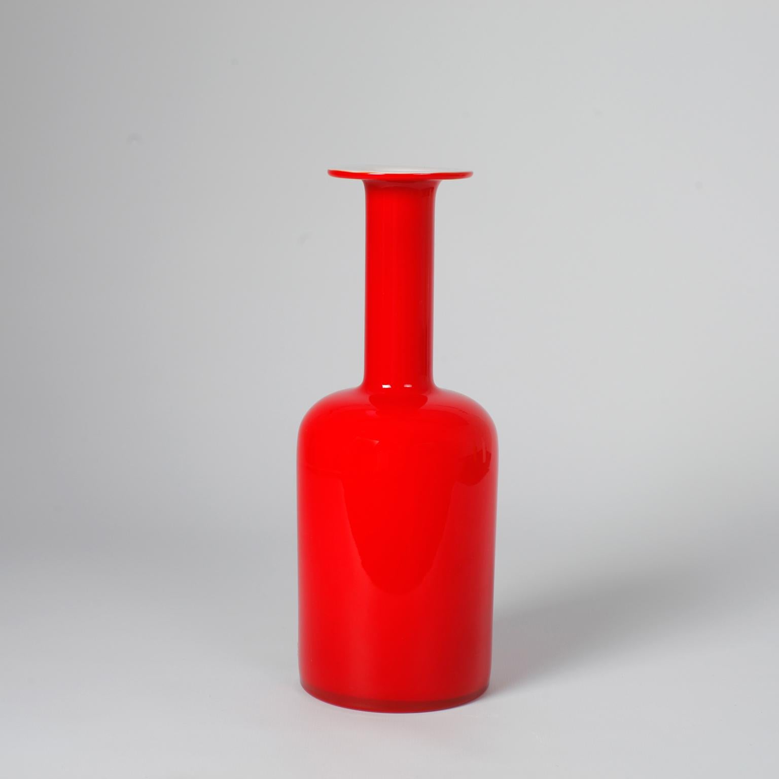 Rote dänische Vase von Otto Brauer für Holmegaard, Dänemark, 1960er Jahre im Zustand „Gut“ im Angebot in Saint  Ouen, FR
