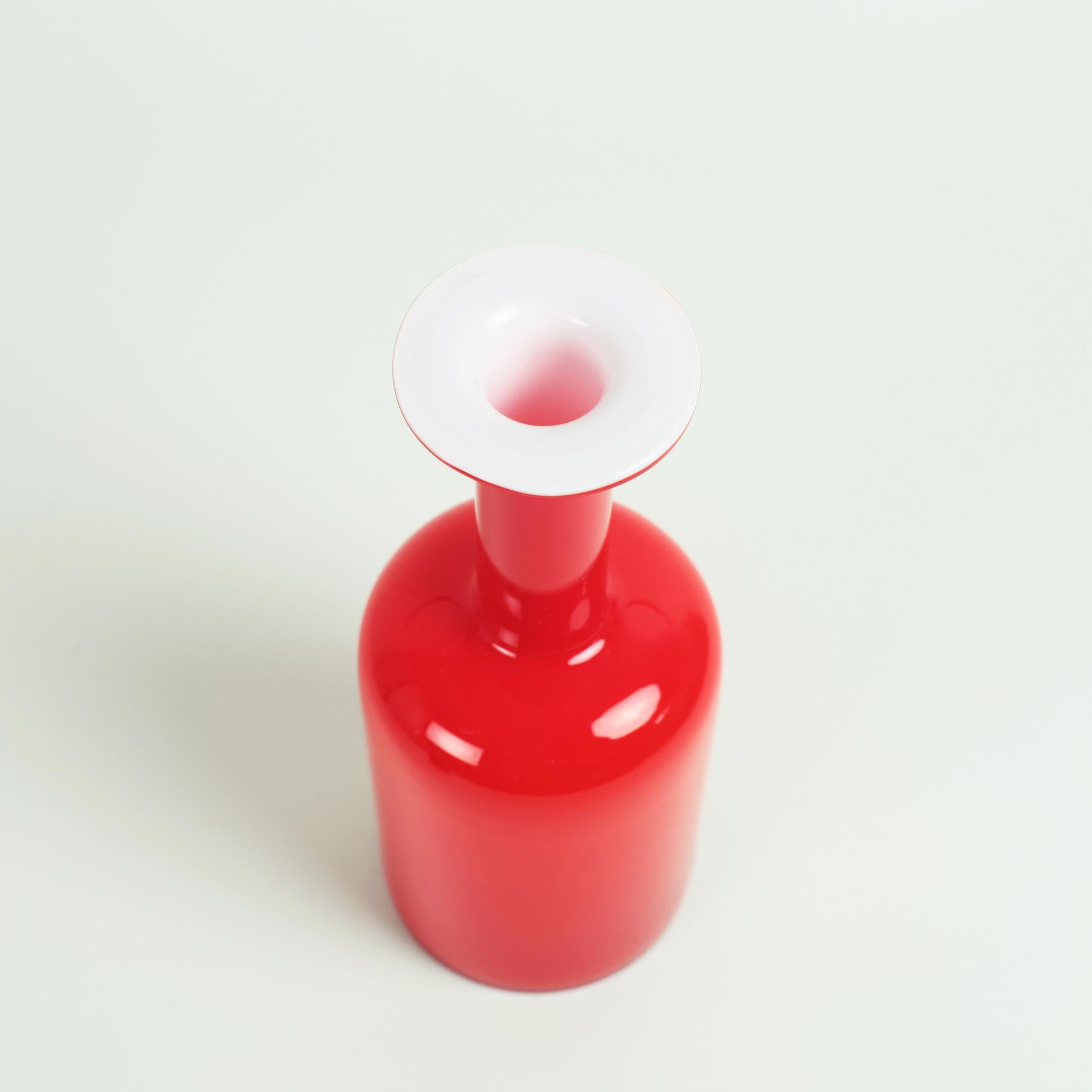 Rote dänische Vase von Otto Brauer für Holmegaard, Dänemark, 1960er Jahre im Angebot 1