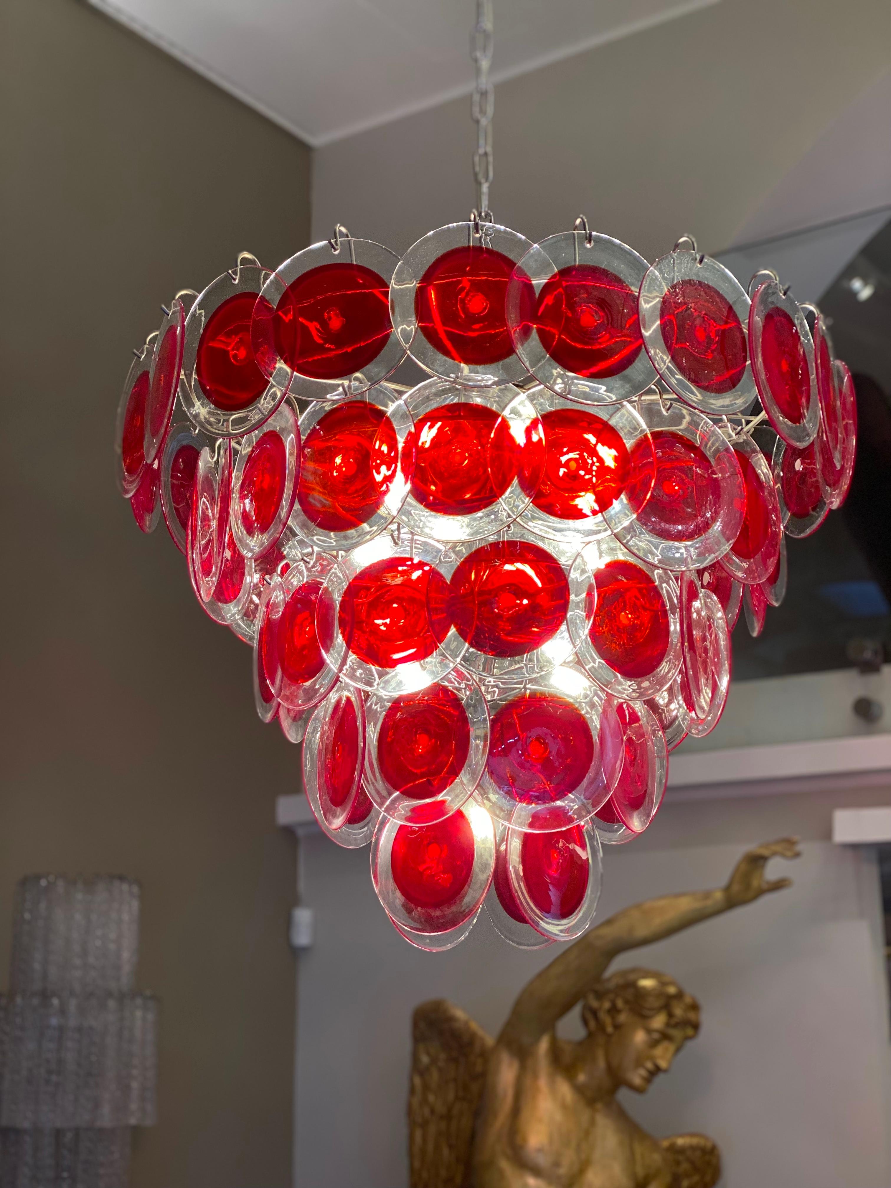 italien Disque rouge  L'étonnant lustre de Murano en vente