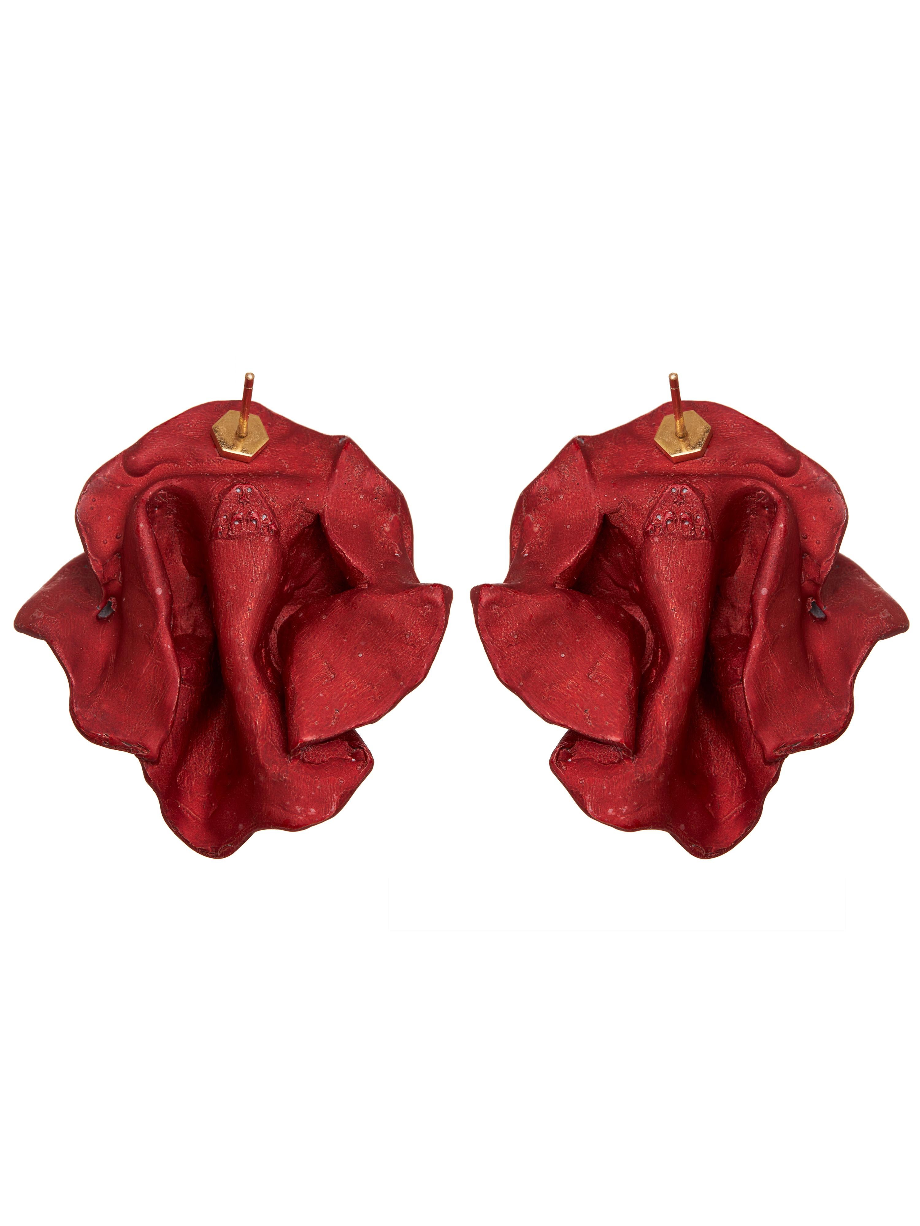 Peso totale: 27,420 g, Oro - 18KT - 3,160 g, Alluminio - 24,09 g, Diamanti naturali - 26/0,84cts