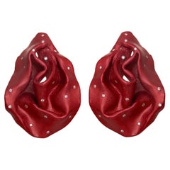 Orecchini rossi in alluminio riciclato, oro 18kt e diamante