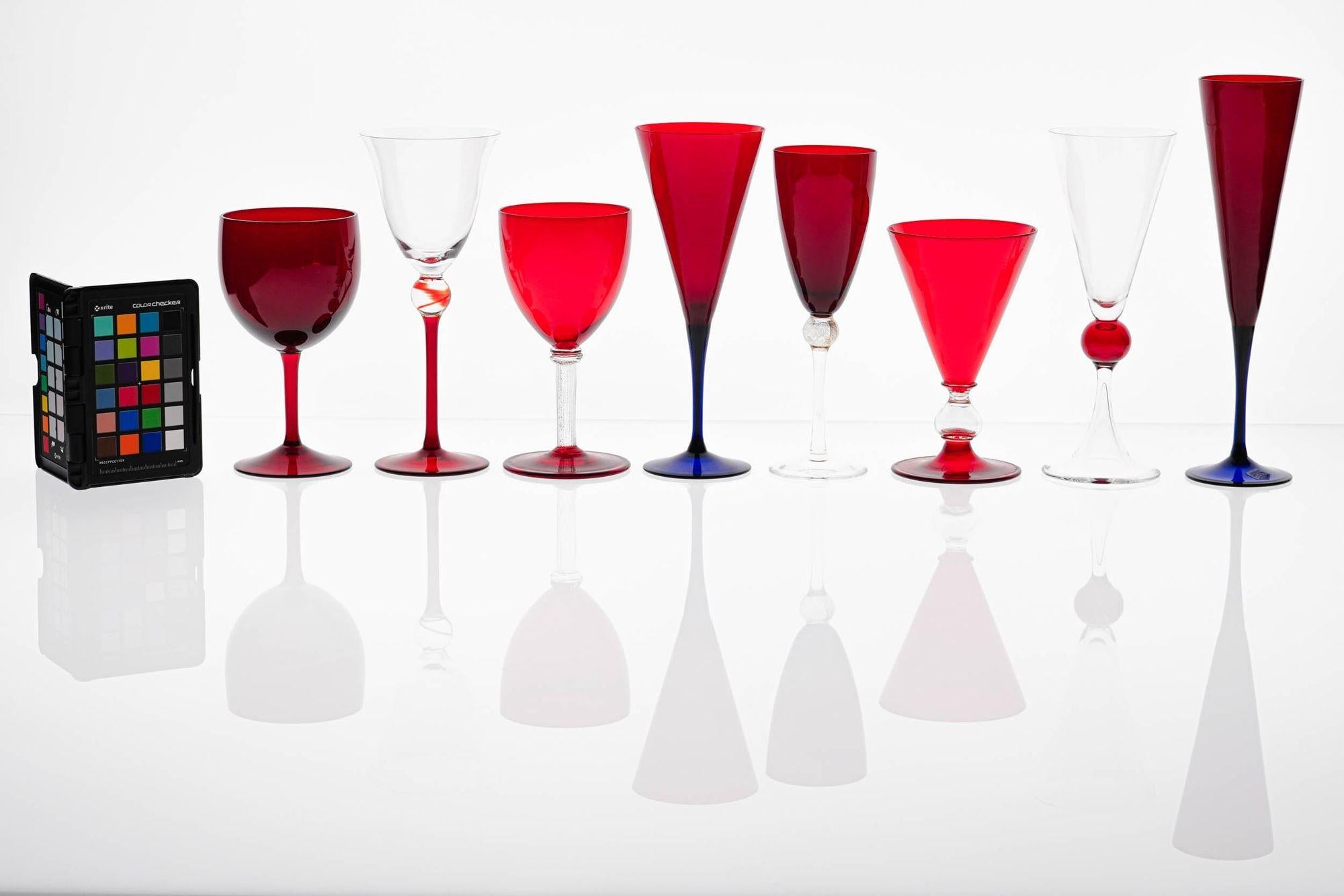 Rotes eklektisches Set aus 8 Cenedese Murano Stem-Gläsern, jedes in einem anderen Design im Angebot 13
