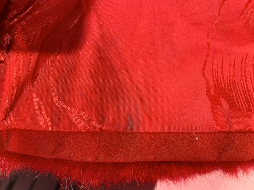 Chaqueta de piel roja de borde a borde en venta 3