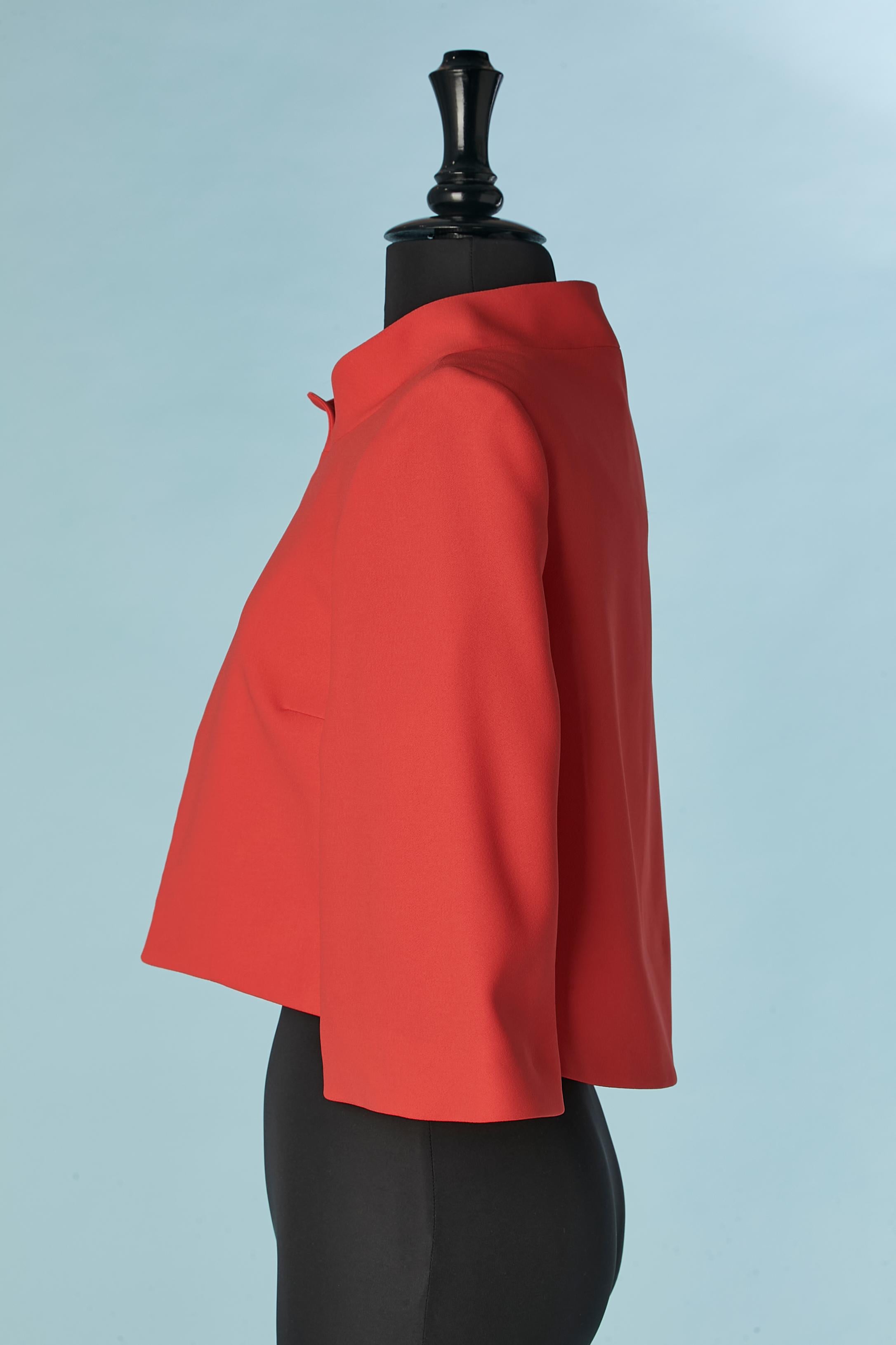 Red edge to edge short jacket Gai Mattiolo The red Carpet  In Excellent Condition For Sale In Saint-Ouen-Sur-Seine, FR