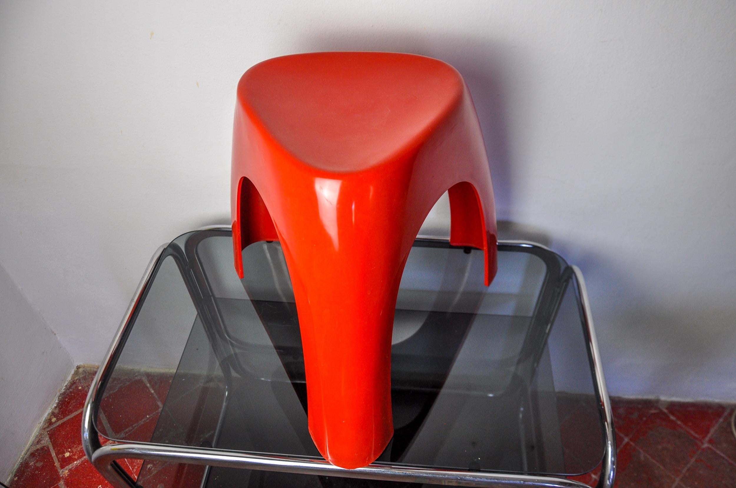Tabouret éléphant rouge de Vilmer, Espagne, 1980 Bon état - En vente à BARCELONA, ES