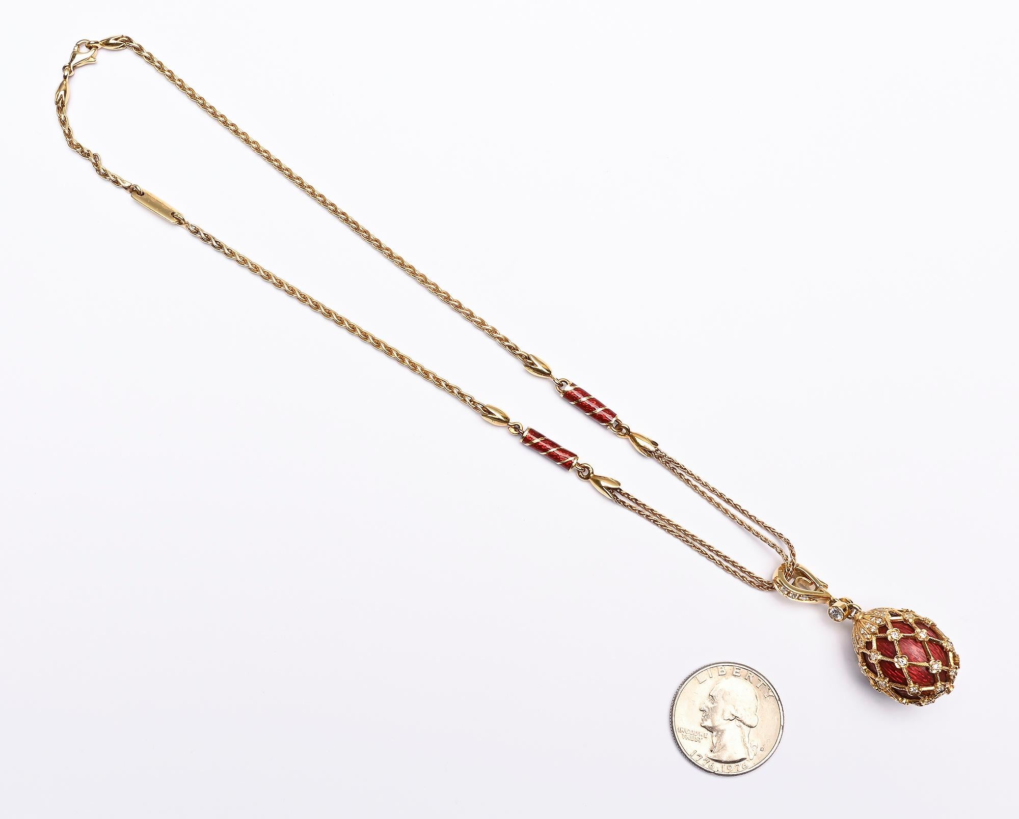 Contemporaneo Collana con ciondolo a forma di pera in smalto rosso e diamanti in vendita
