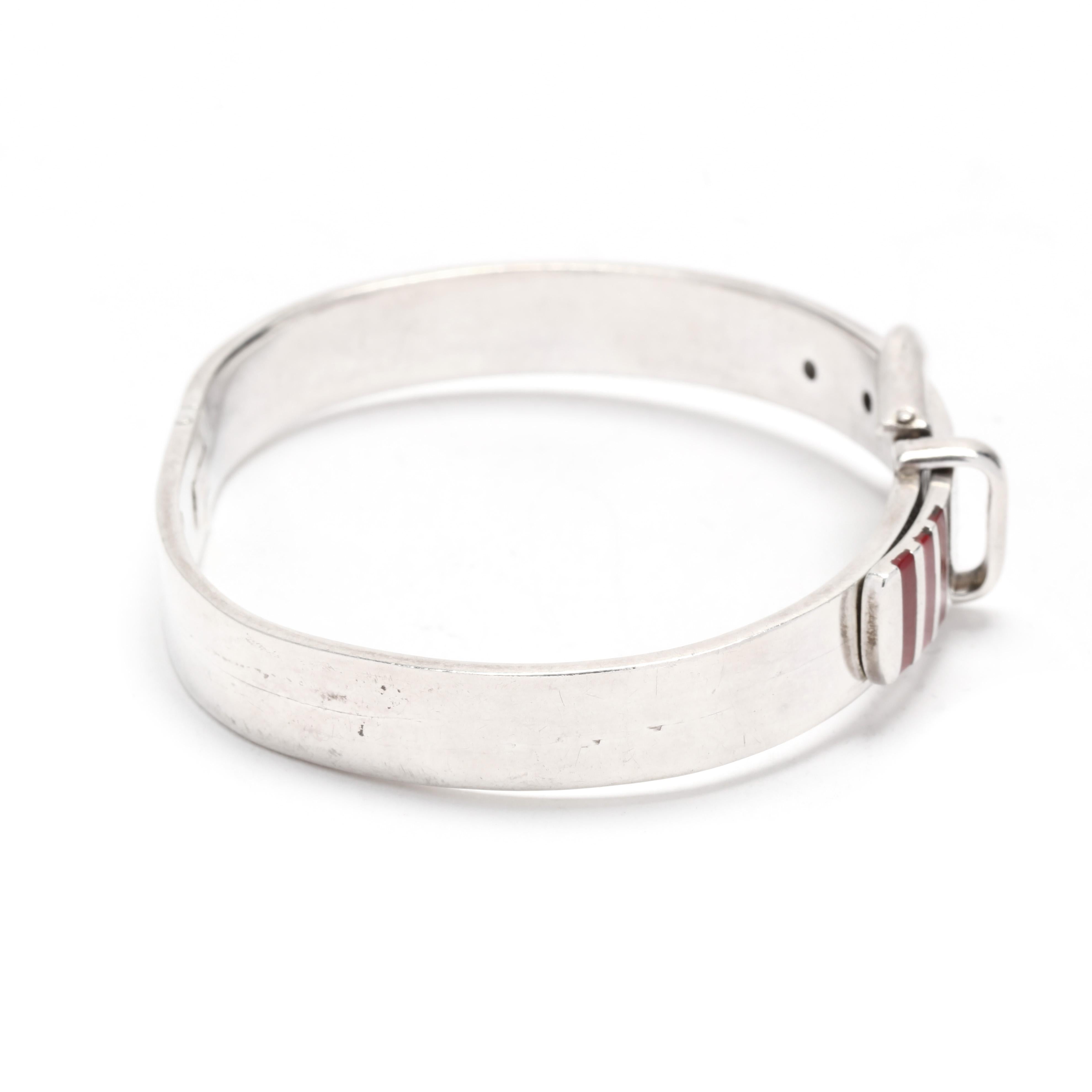 Bracelet boucle de ceinture en émail rouge, argent sterling, longueur 7,5 pouces, boucle simple Bon état - En vente à McLeansville, NC