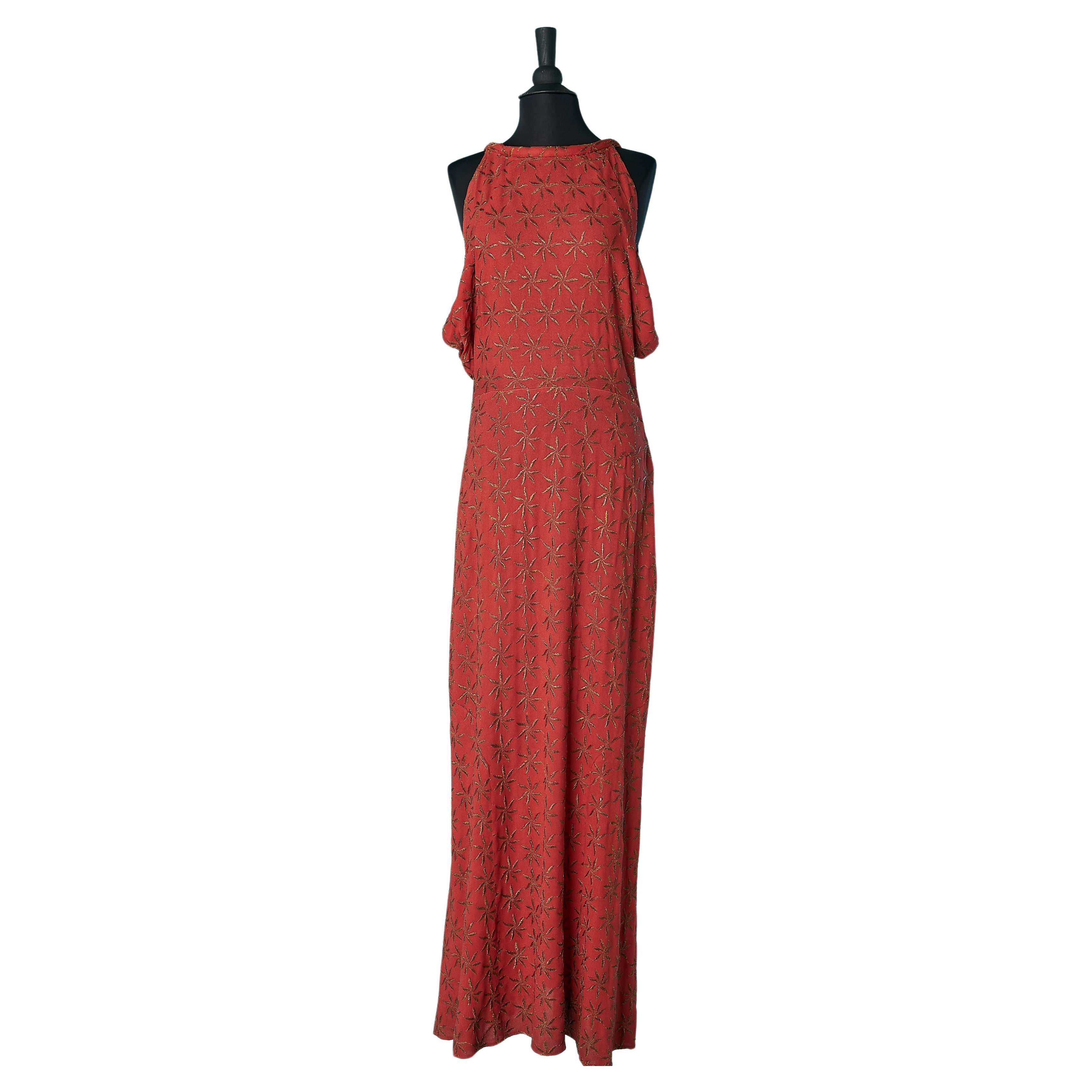 Red evening dress in red crêpe and gold lurex thread embroidery Circa 1930's 
