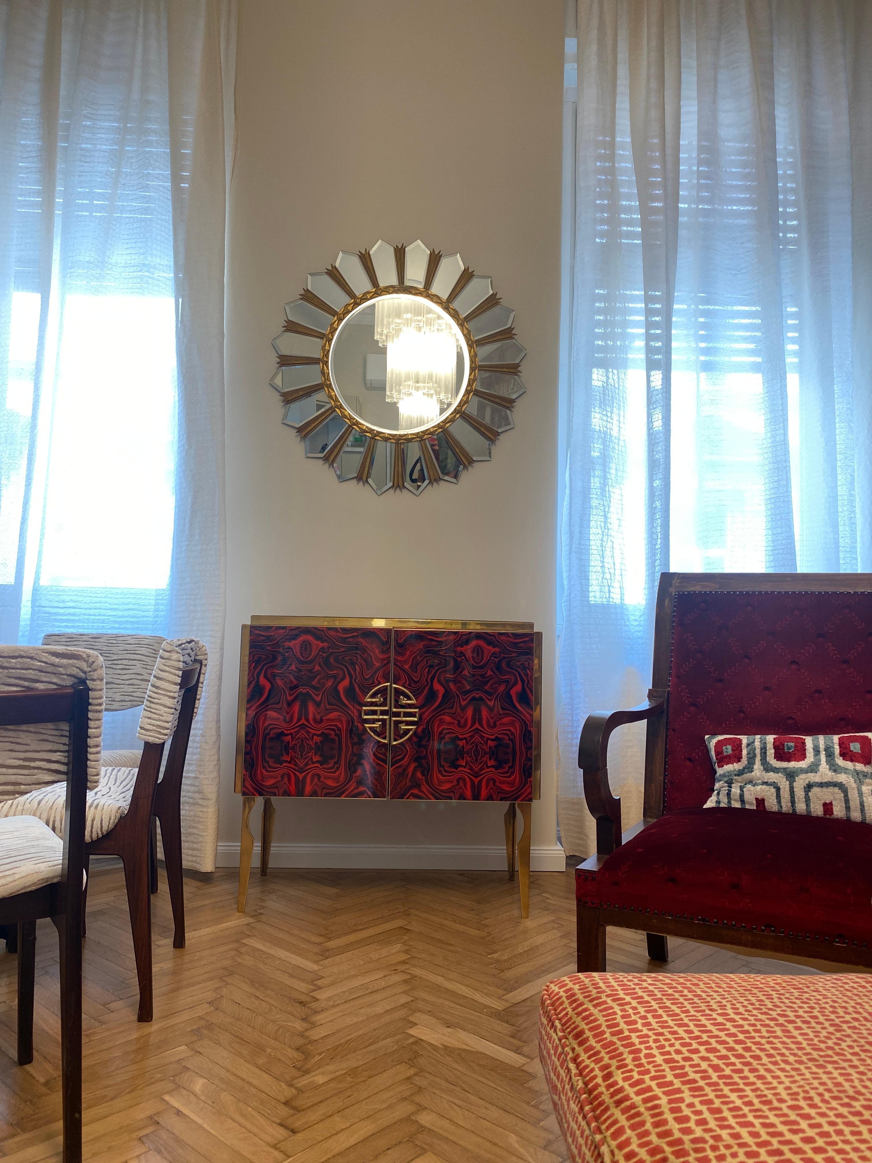 Red Fantasy Glass and Brass Midcentury Style Bar Cabinet In New Condition For Sale In Rome, IT