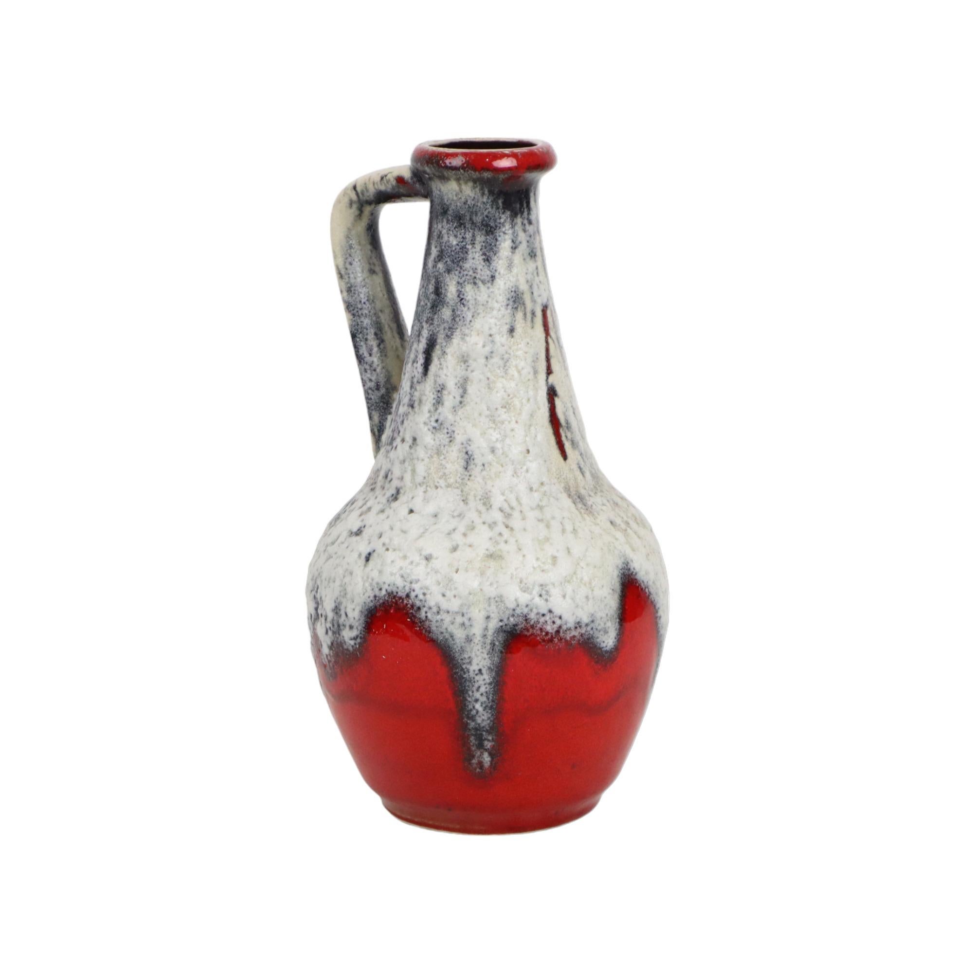 Vase Bay Keramik Allemagne de l'Ouest à motif de lave grasse rouge 67-30 en vente 2