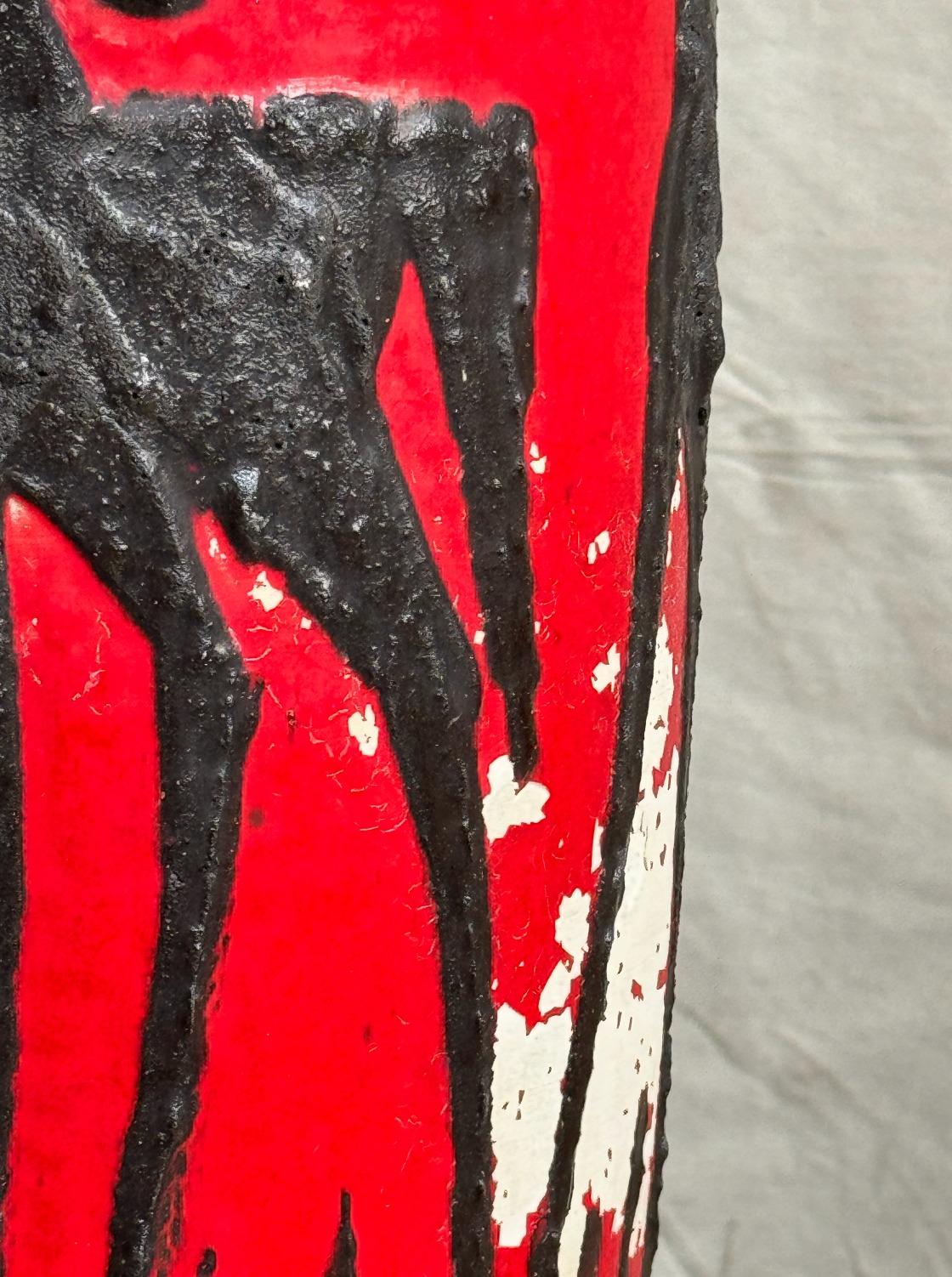 Vaso di cavalli di lava rossa di Scheurich, Germania occidentale, anni '60 in vendita 1