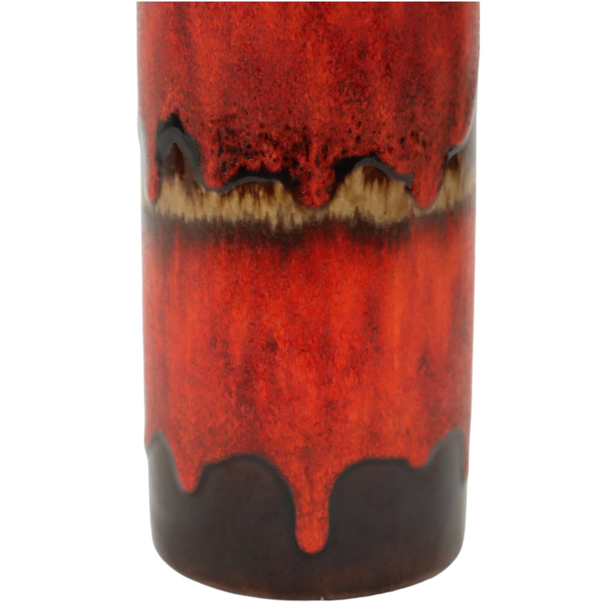 Tedesco Vaso di lava rossa Scheurich Germania Ovest Ceramica 203-26 in vendita