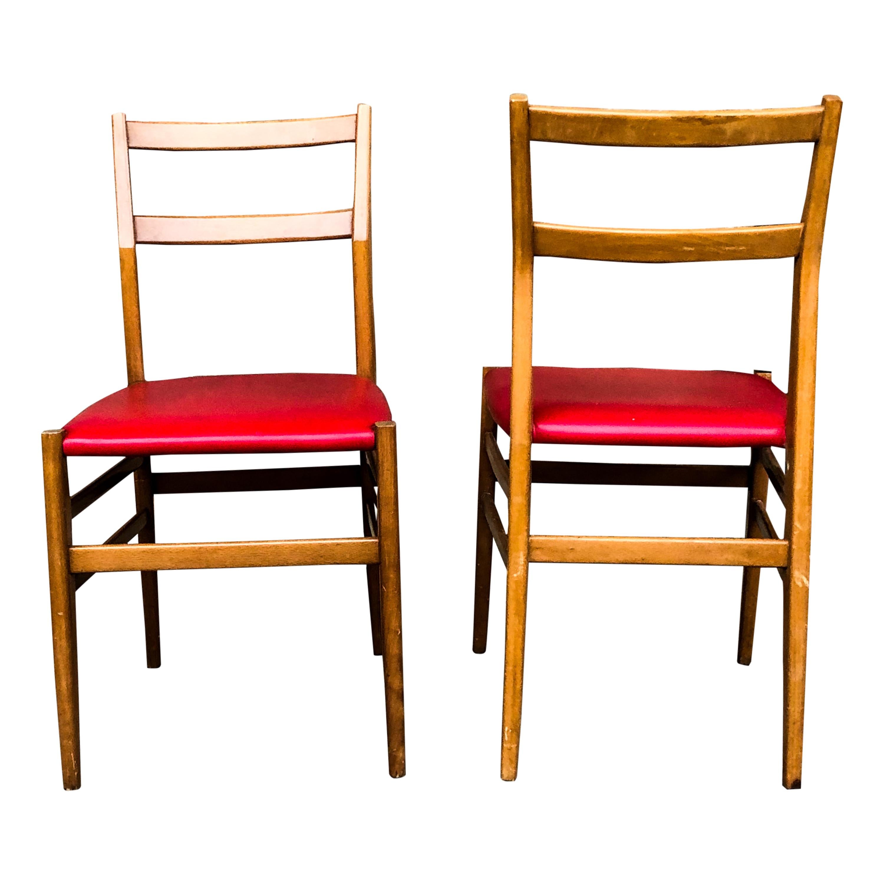 Chaises de salle à manger Leggera en faux cuir rouge de Gio Ponti pour Cassina, années 1960, lot de 6 en vente 5