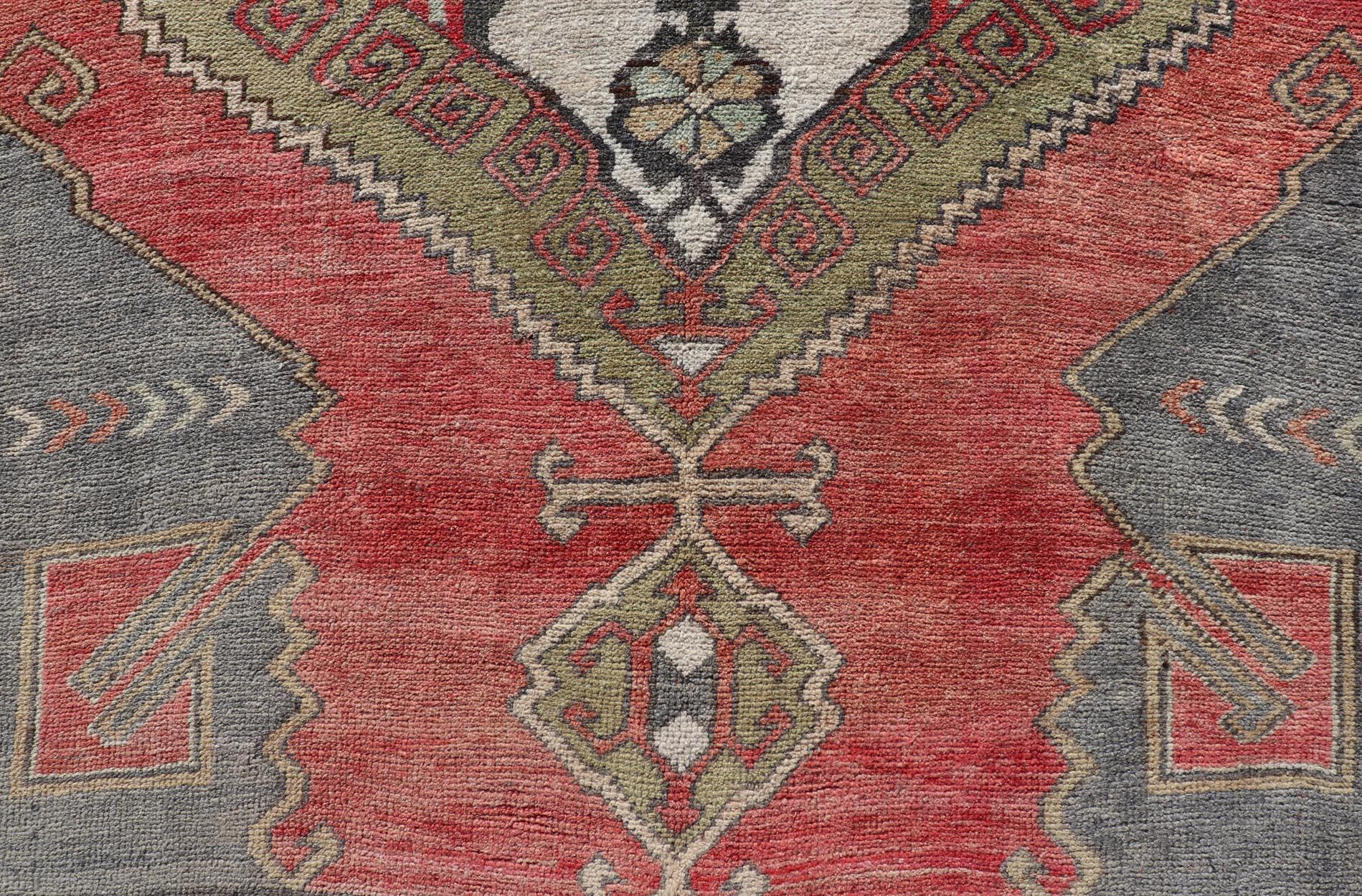 Red Field Vintage Turkish Oushak Gallery Runner with A Geometric Design For Sale 4