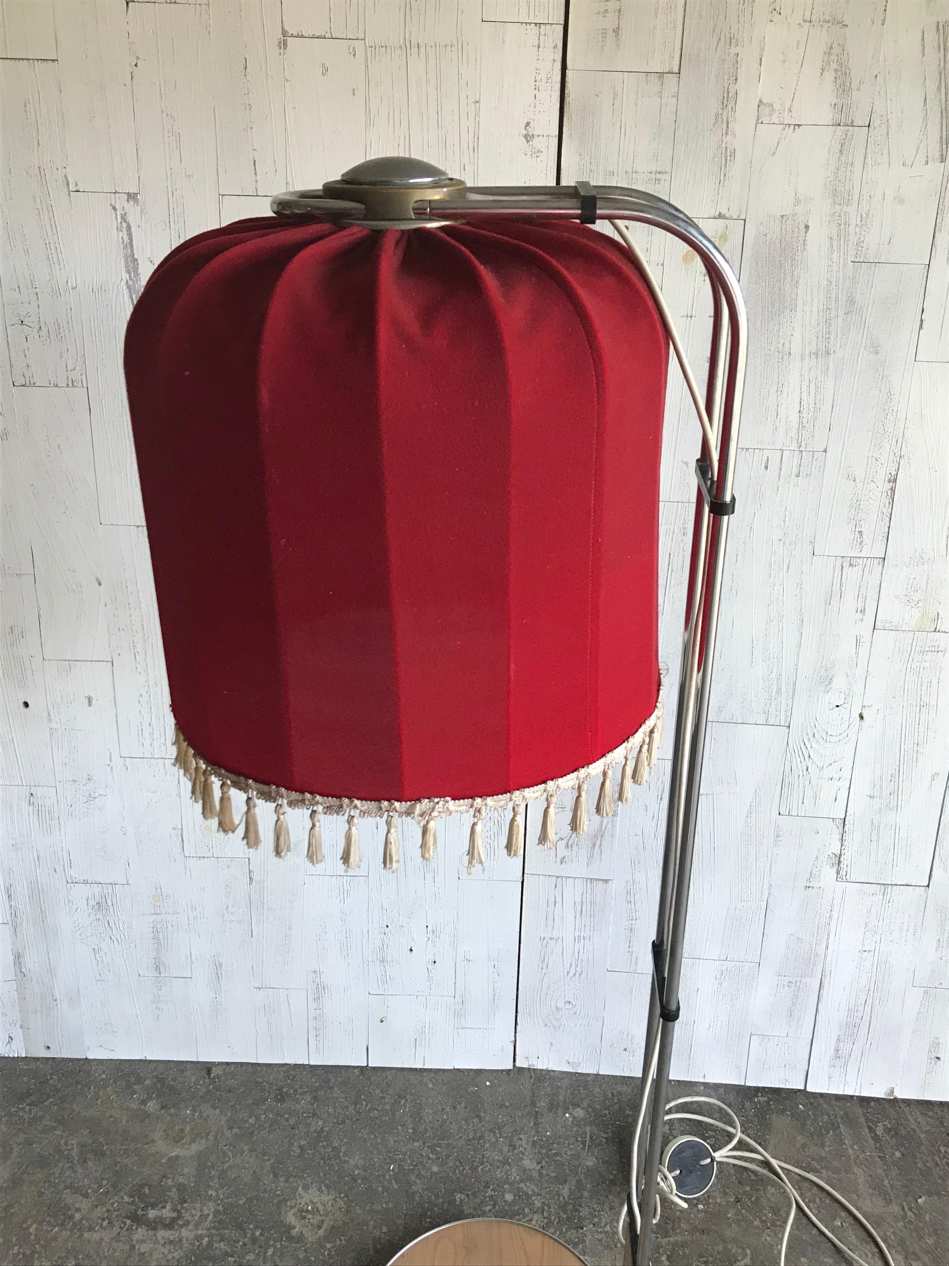 Red Floor Lamp with Beautiful Shaped Shade In Good Condition For Sale In Lábatlan, HU