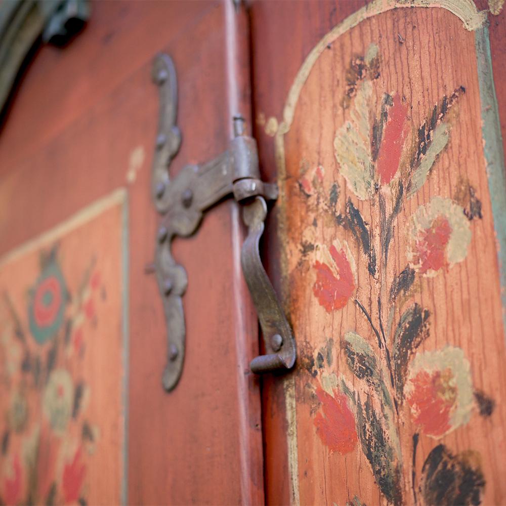Red Floral Painted Cabinet, 1790, Central Europe For Sale 8