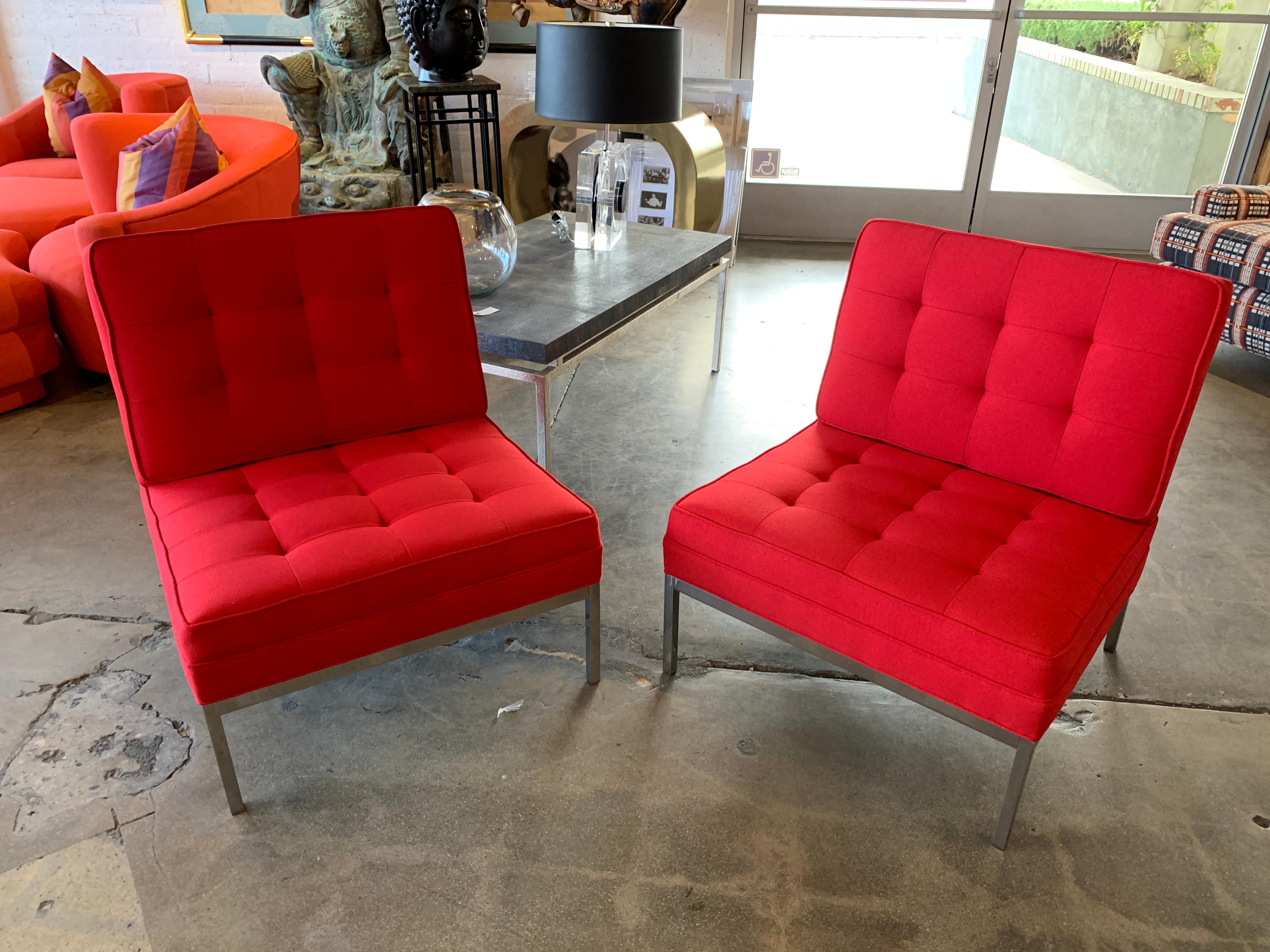 Américain Chaises longues Florence Knoll rouges en vente