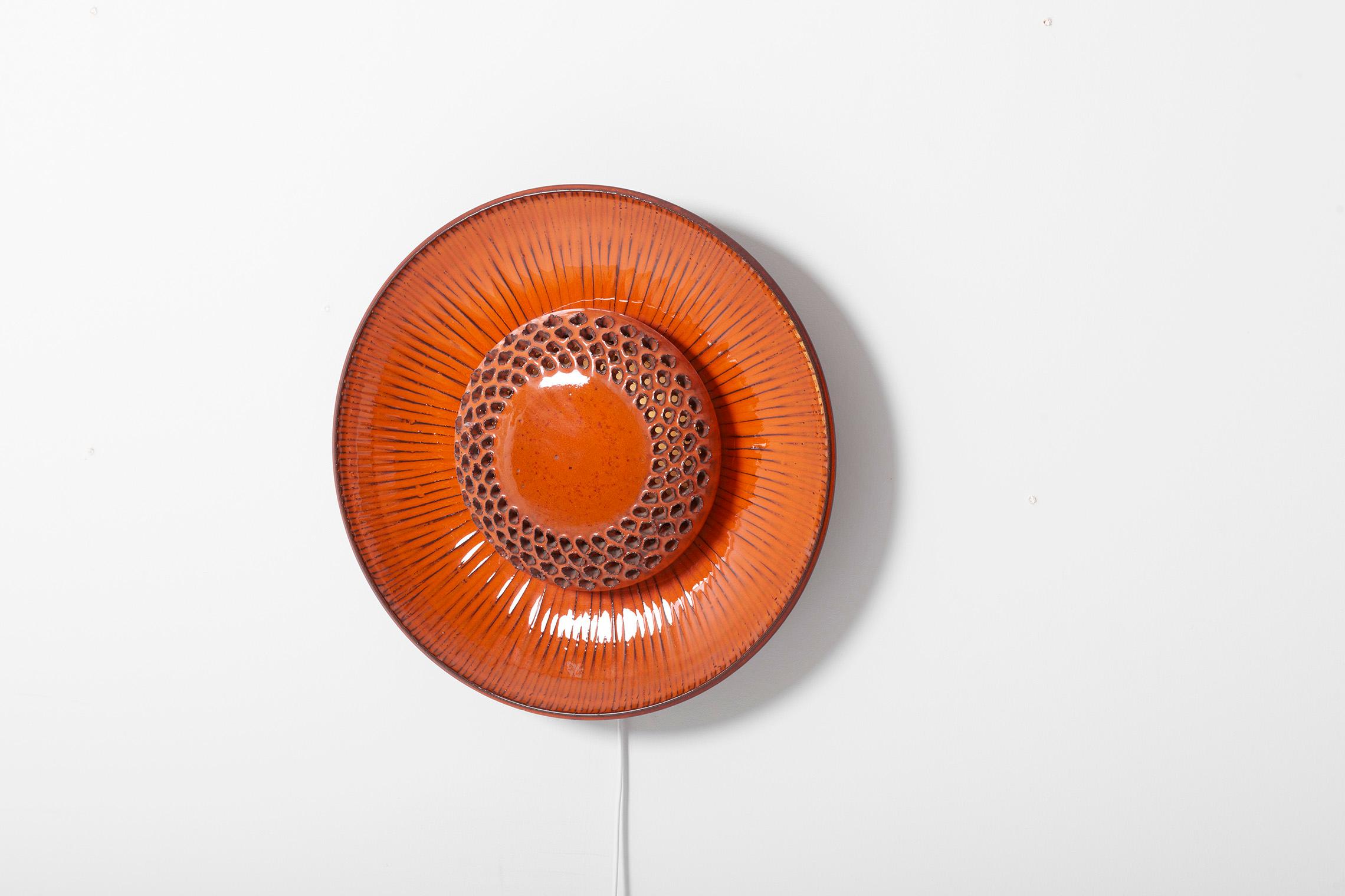 Red Flower Ceramic Wall Lamp Nr. 2, 1960s In Excellent Condition For Sale In Berlin, DE