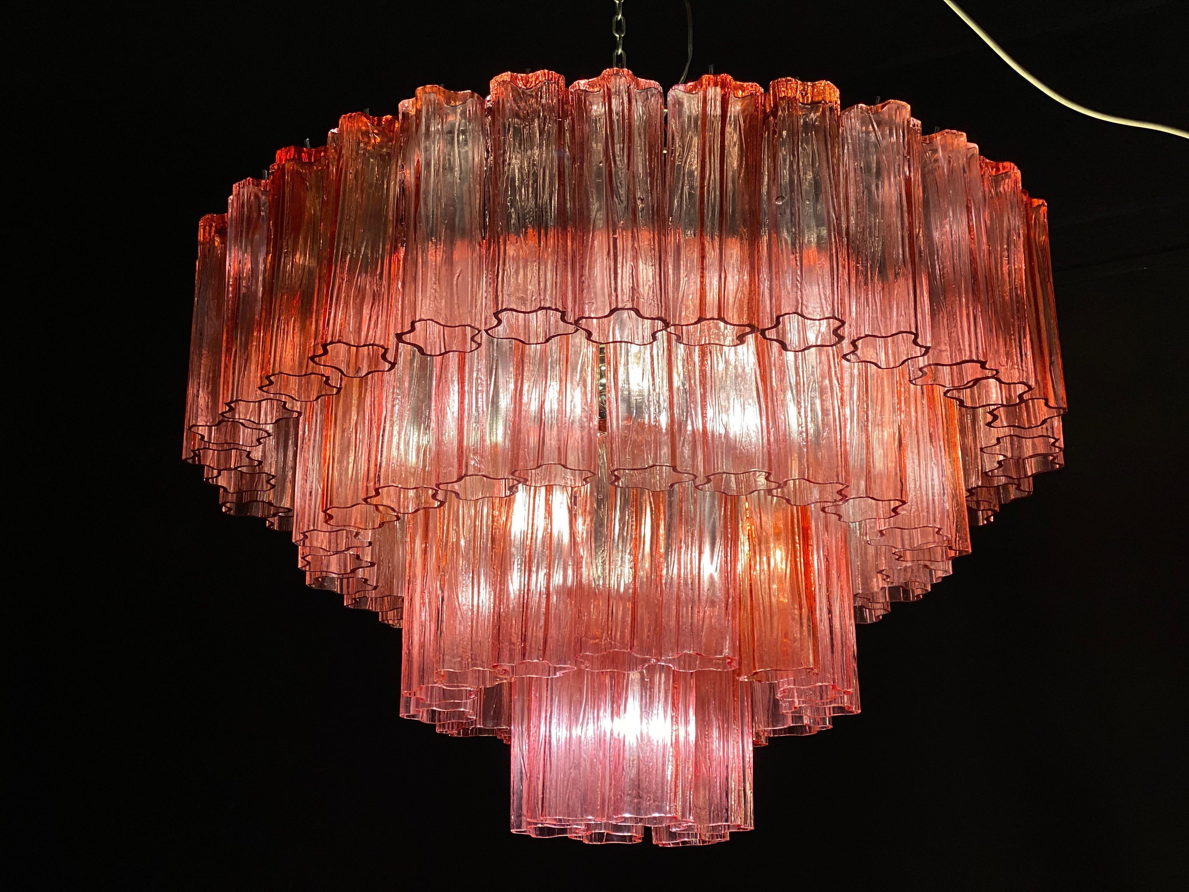 Mid-Century moderno Lampadario Tronchi in vetro di Murano rosso fucsia, 1970 in vendita