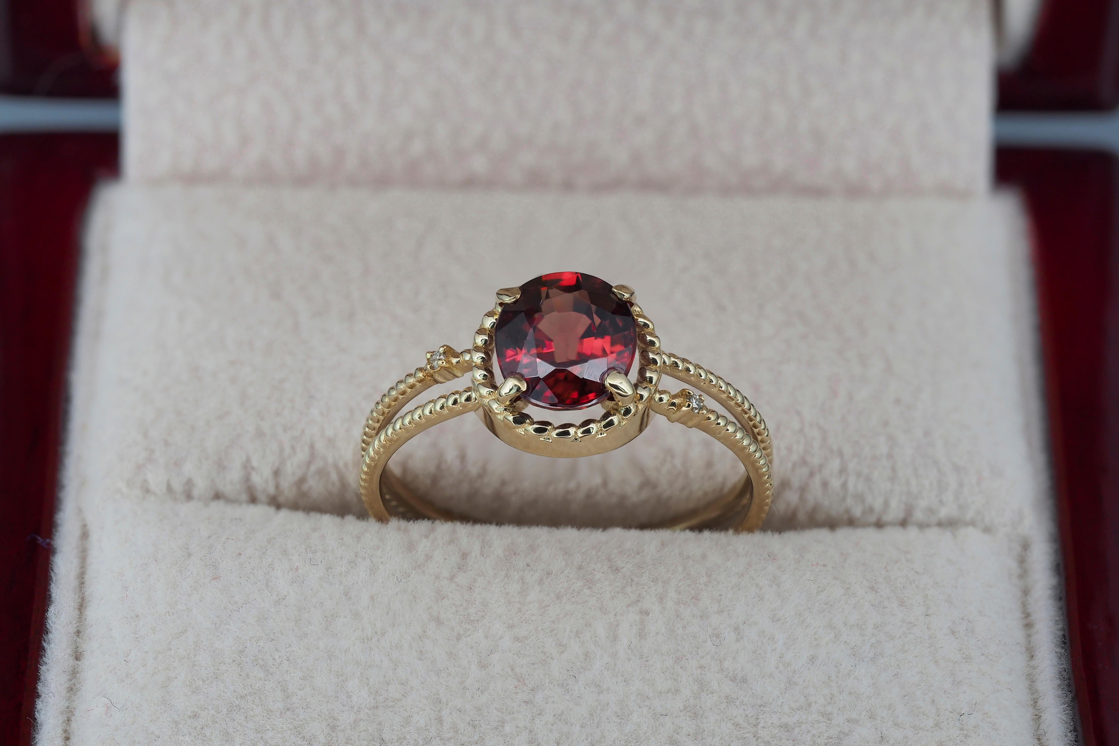 Red garnet gold ring. 
Natural garnet 14k gold ring. Oval Garnet Ring. January Birthstone Ring. Dainty Garnet Ring. Garnet engagement ring.

Metal: 14k gold
Weight: 1.2 g. depends from size.

Central stone: Natural garnet
Weight -  approx 0.80 ct in