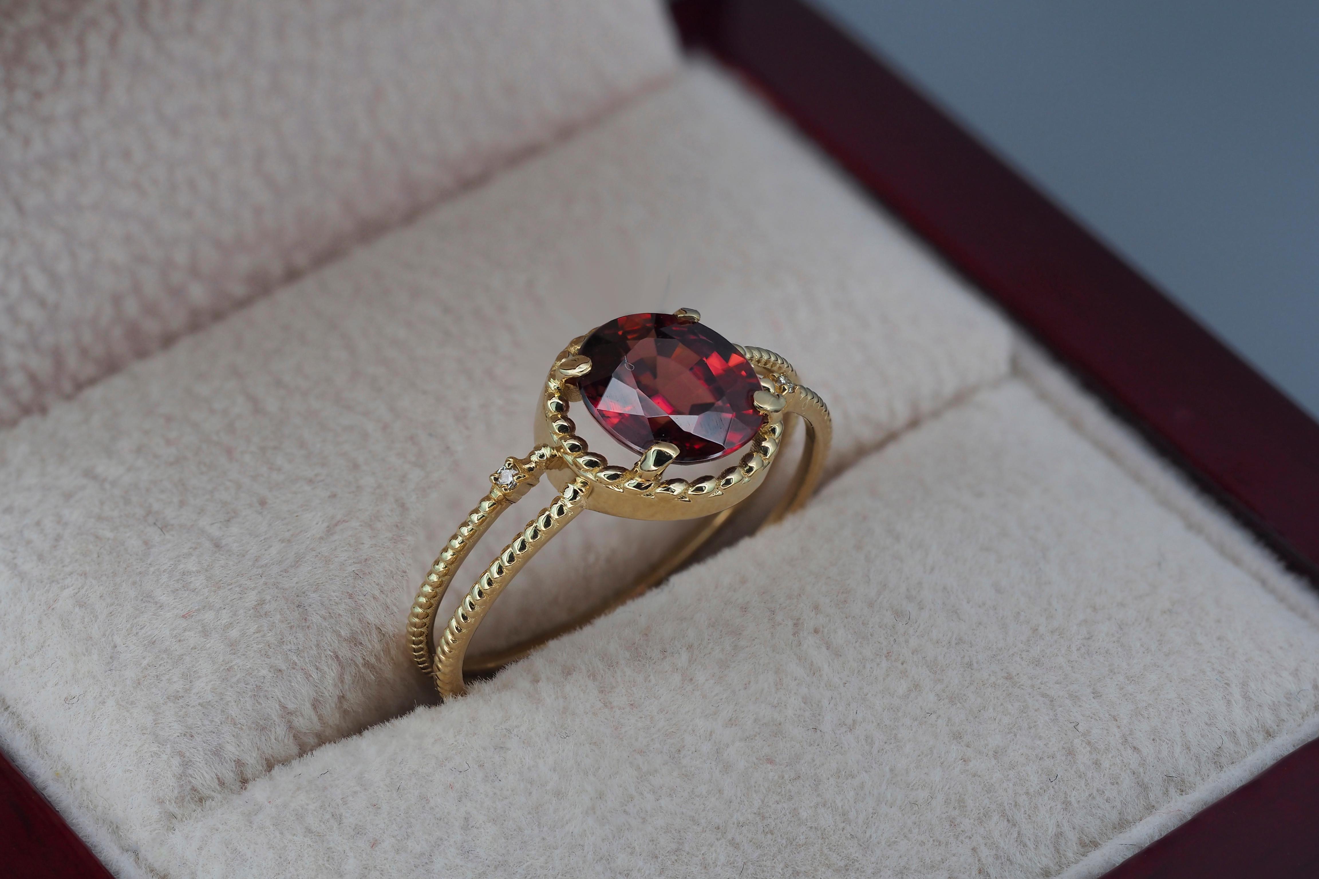 Modern Red garnet gold ring.