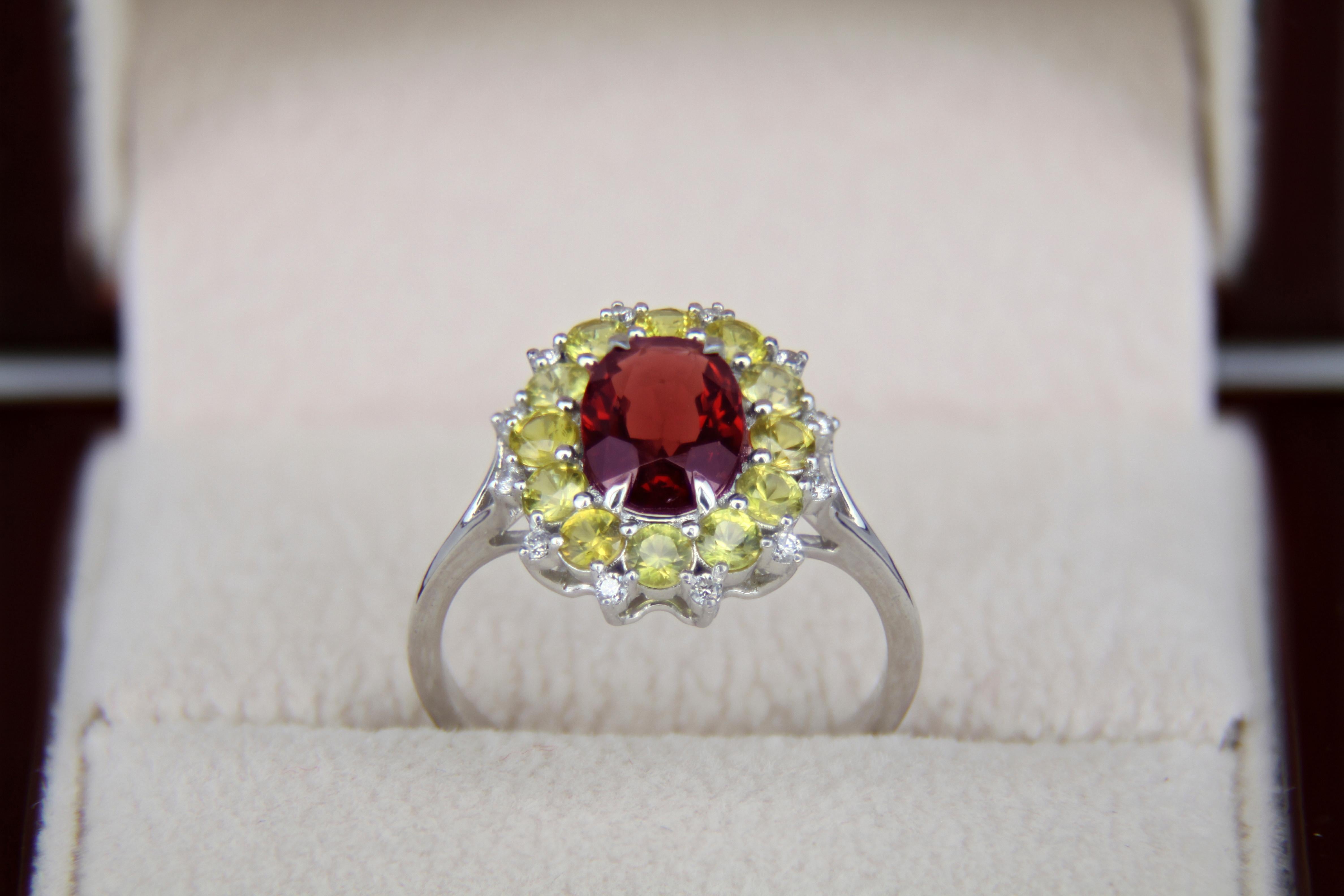 Women's Red garnet, yellow sapphires gold ring.  For Sale