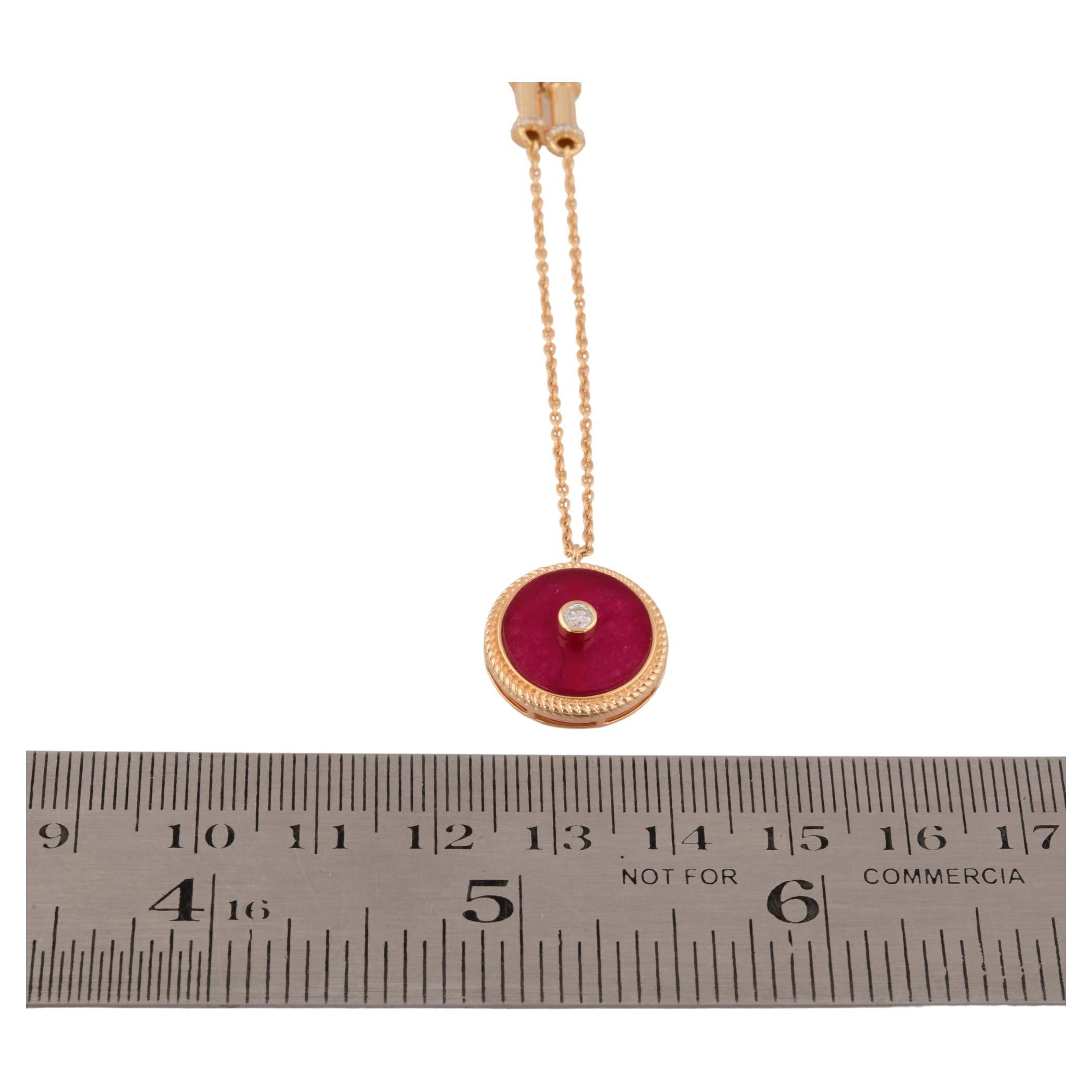 Collier de haute joaillerie pendentif en or jaune 14 carats avec diamants ronds Neuf - En vente à Diera, Dubai