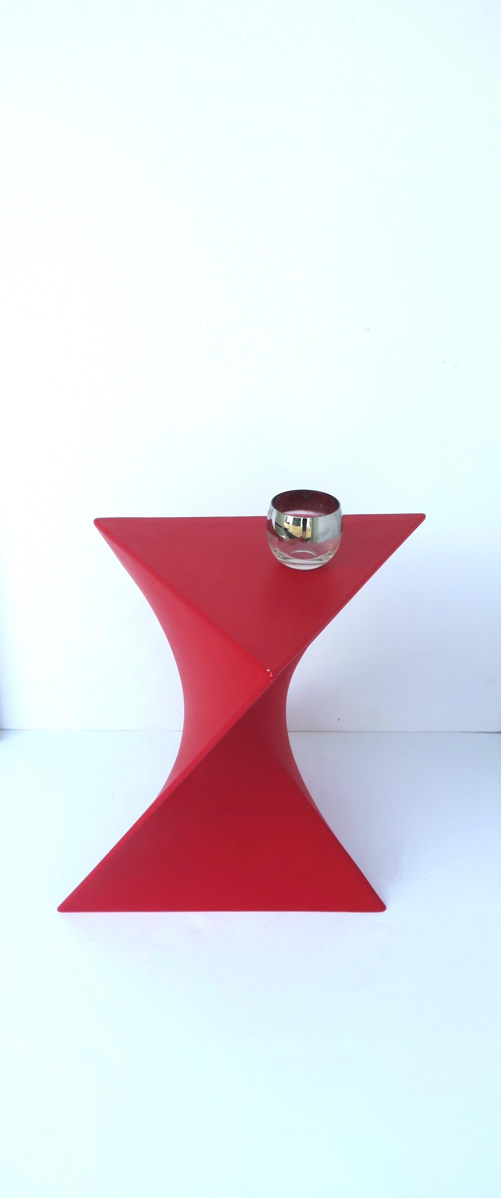 Plastic Red Geometric Side Drinks Table, Late 20th Century For Sale