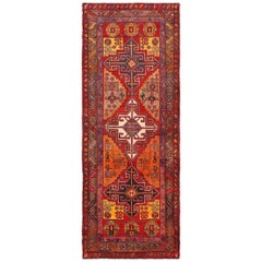 Vintage Persian Heriz Runner Rug. 3 ft 7 in x 9 ft 6 in 
