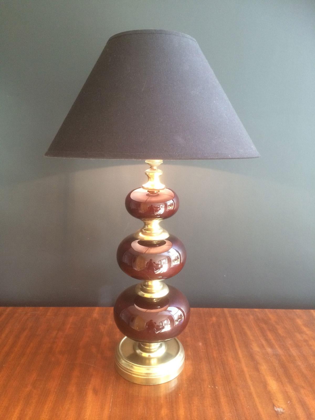 Red Glass and Brass Table Lamp, circa 1960 For Sale 13