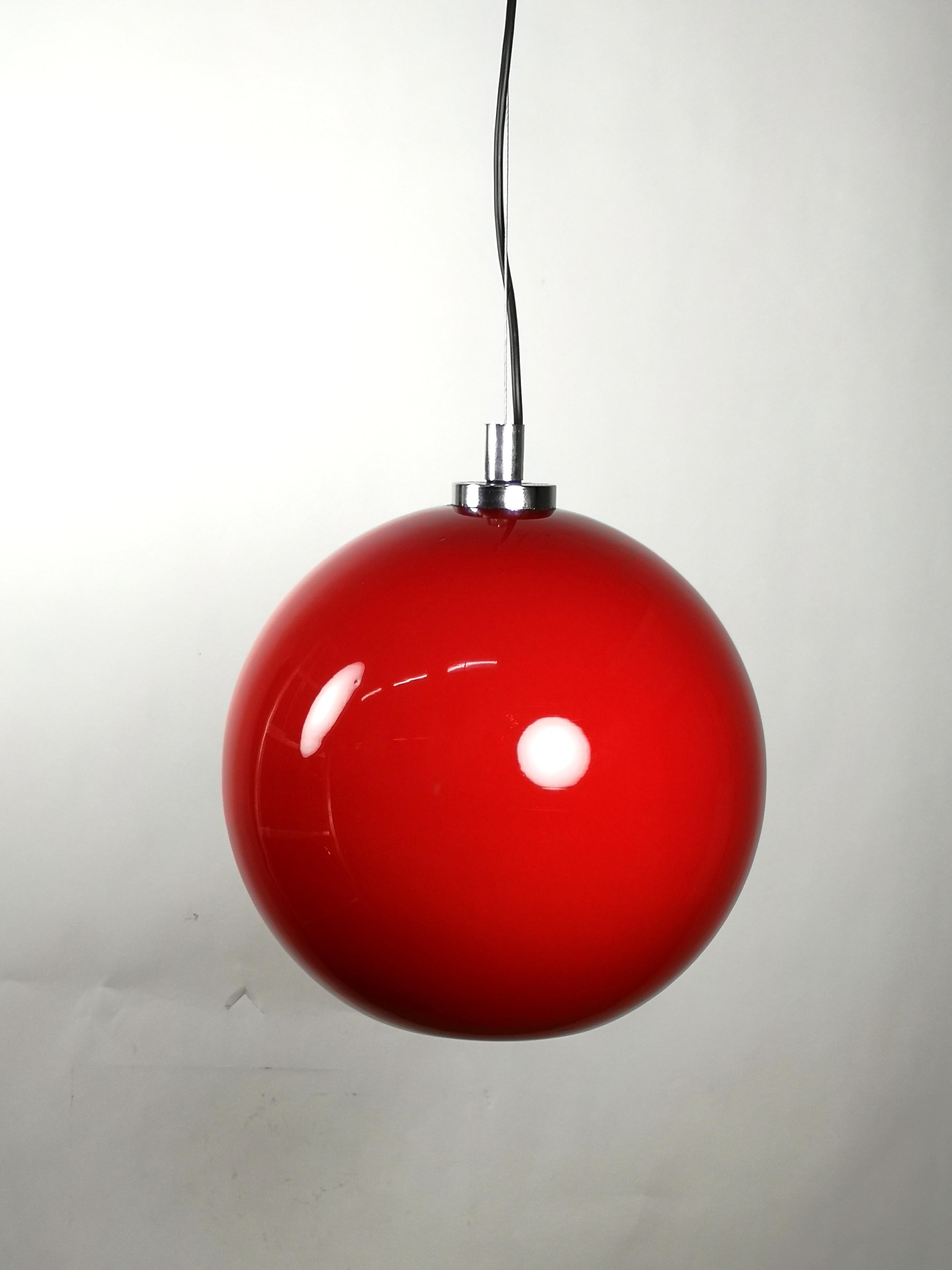 Red Glass Globe Chandelier, 1970s In Excellent Condition In Budapest, HU