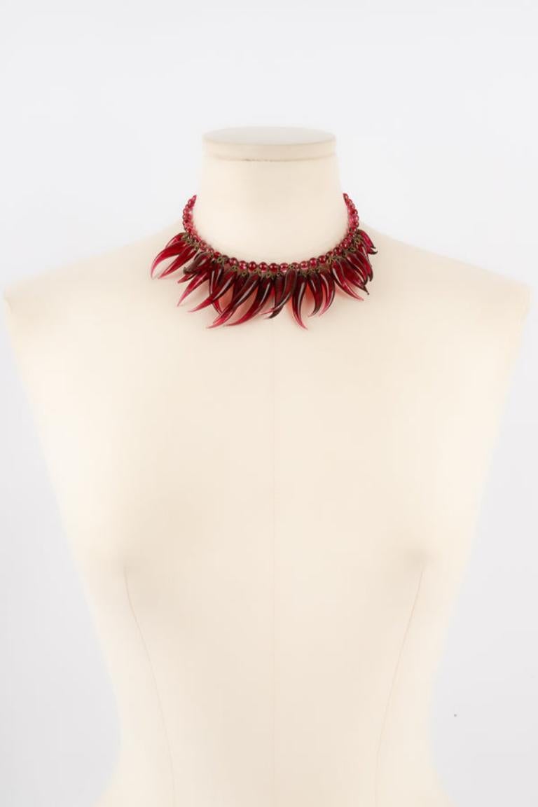Red Glass Paste Necklace In Excellent Condition For Sale In SAINT-OUEN-SUR-SEINE, FR