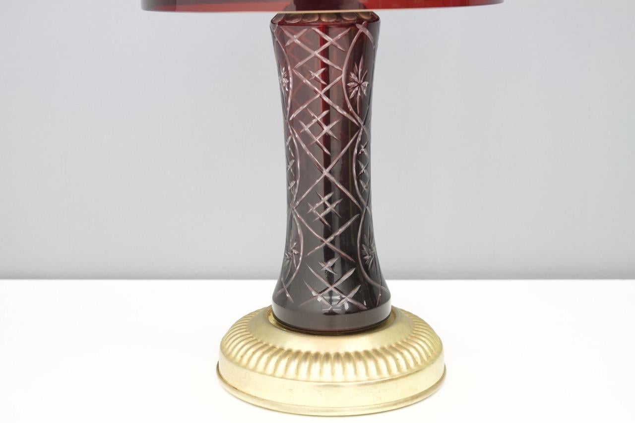 Mid-Century Modern Red Glass Table Lamp with Brass Base, France, 1950s For Sale