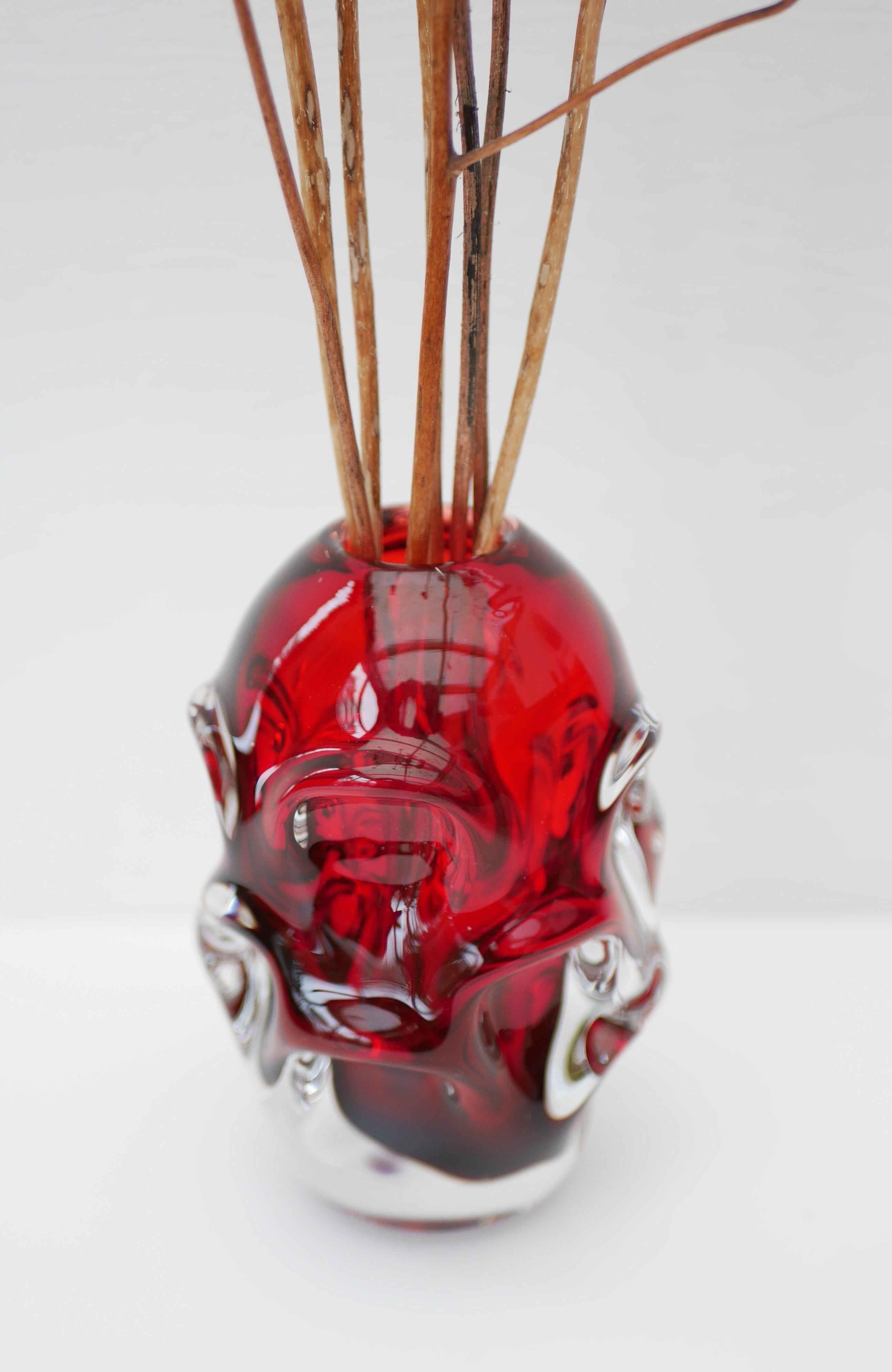 Red Glass Vase by Börne Augustsson for Åseda, Sweden For Sale 4