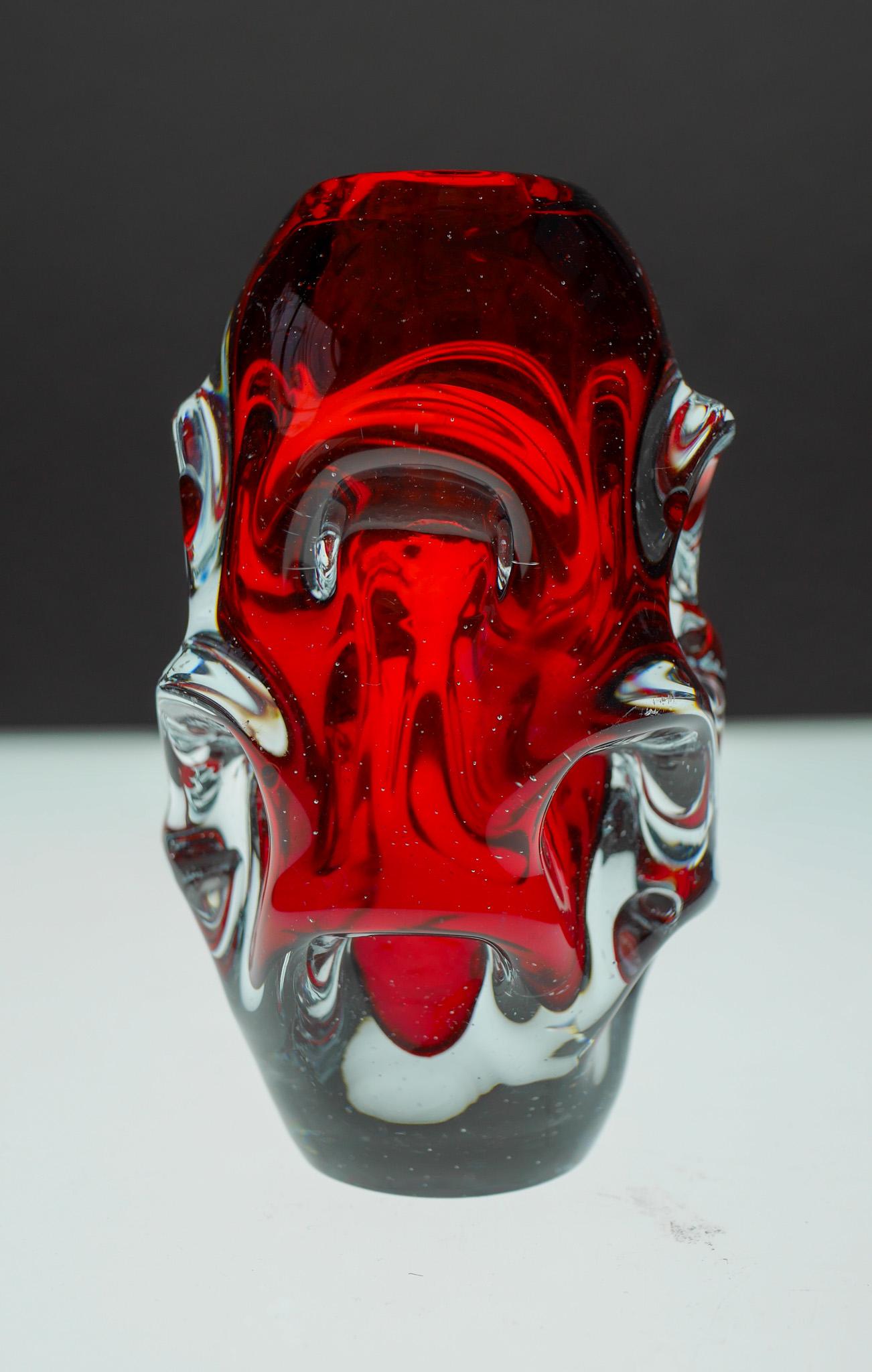 Red Glass Vase by Börne Augustsson for Åseda, Sweden 7