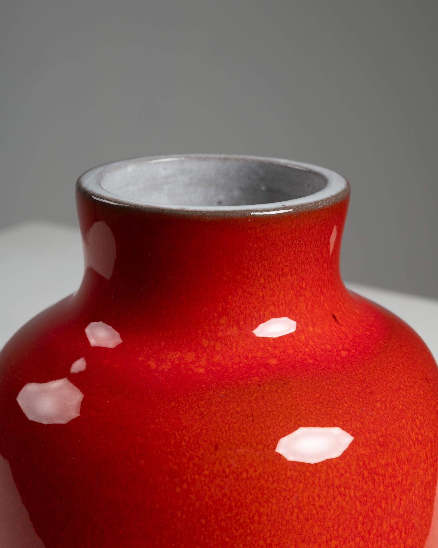 Jarrón de cerámica esmaltada roja Jacques (1926-2008) et Dani (1933-2010) RUELLAND Francés en venta