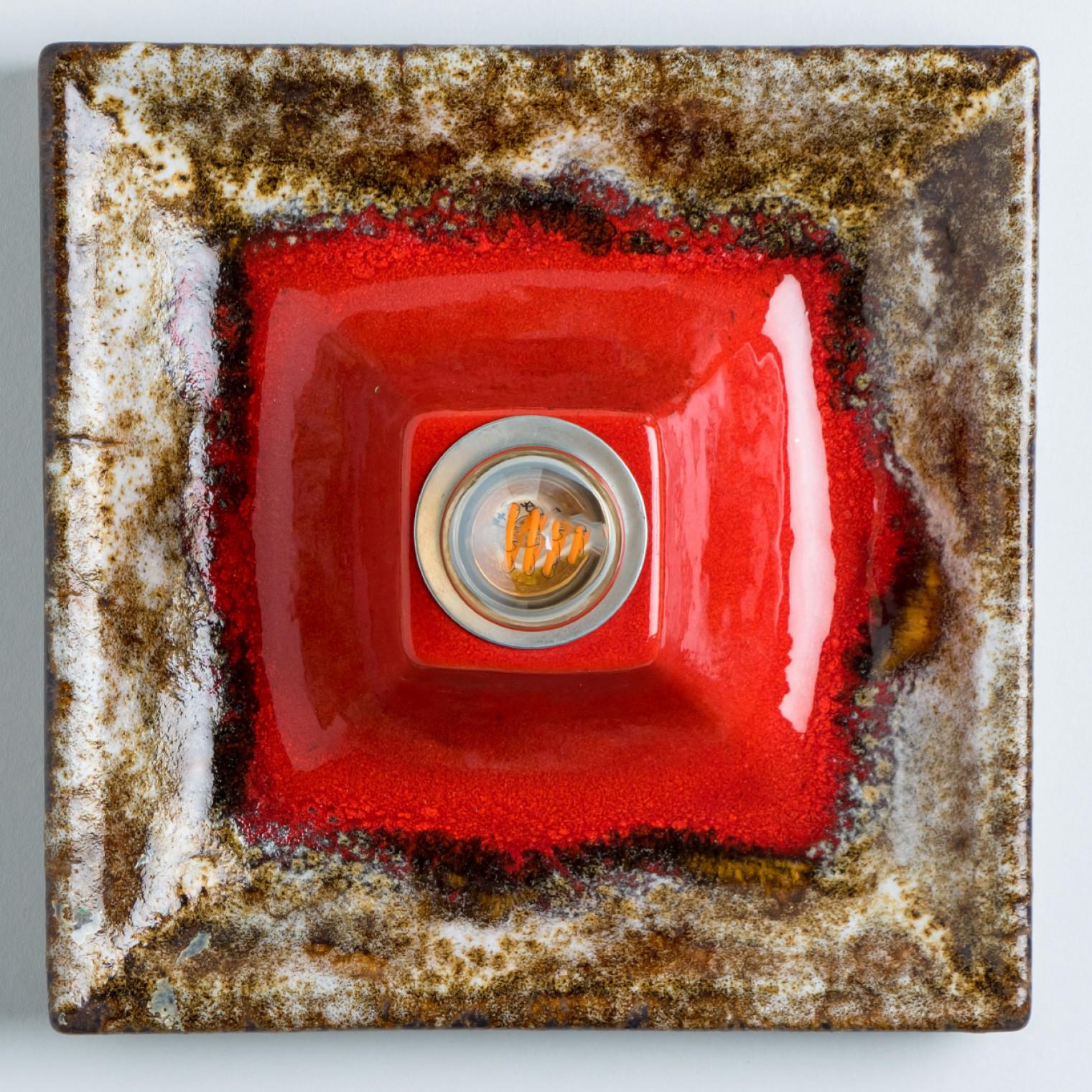 Applique en céramique or rouge, Danemark, 1970 en vente 1