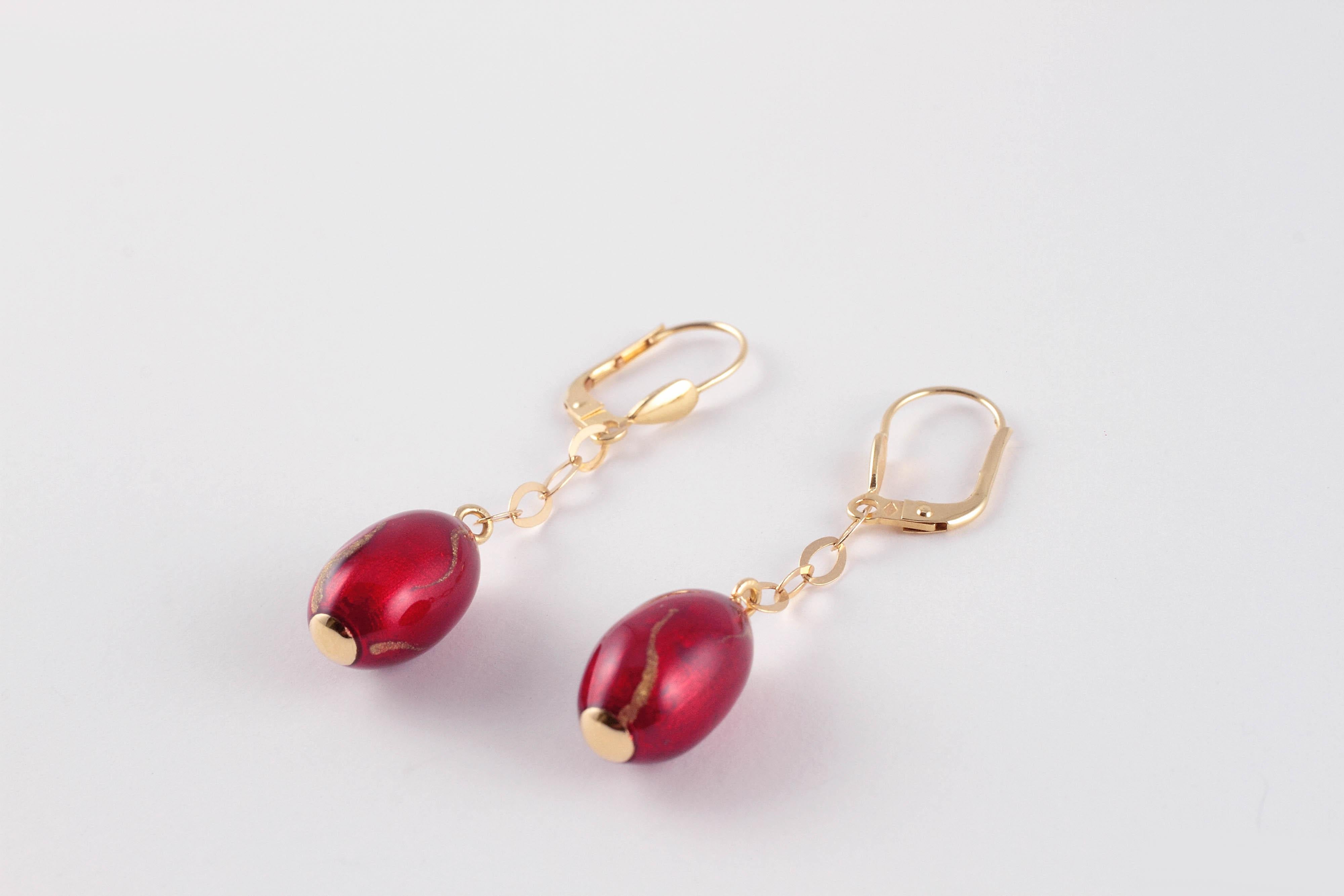 Red Gold Enamel 18 Karat Yellow Gold Earrings, by Soho In Good Condition For Sale In Dallas, TX